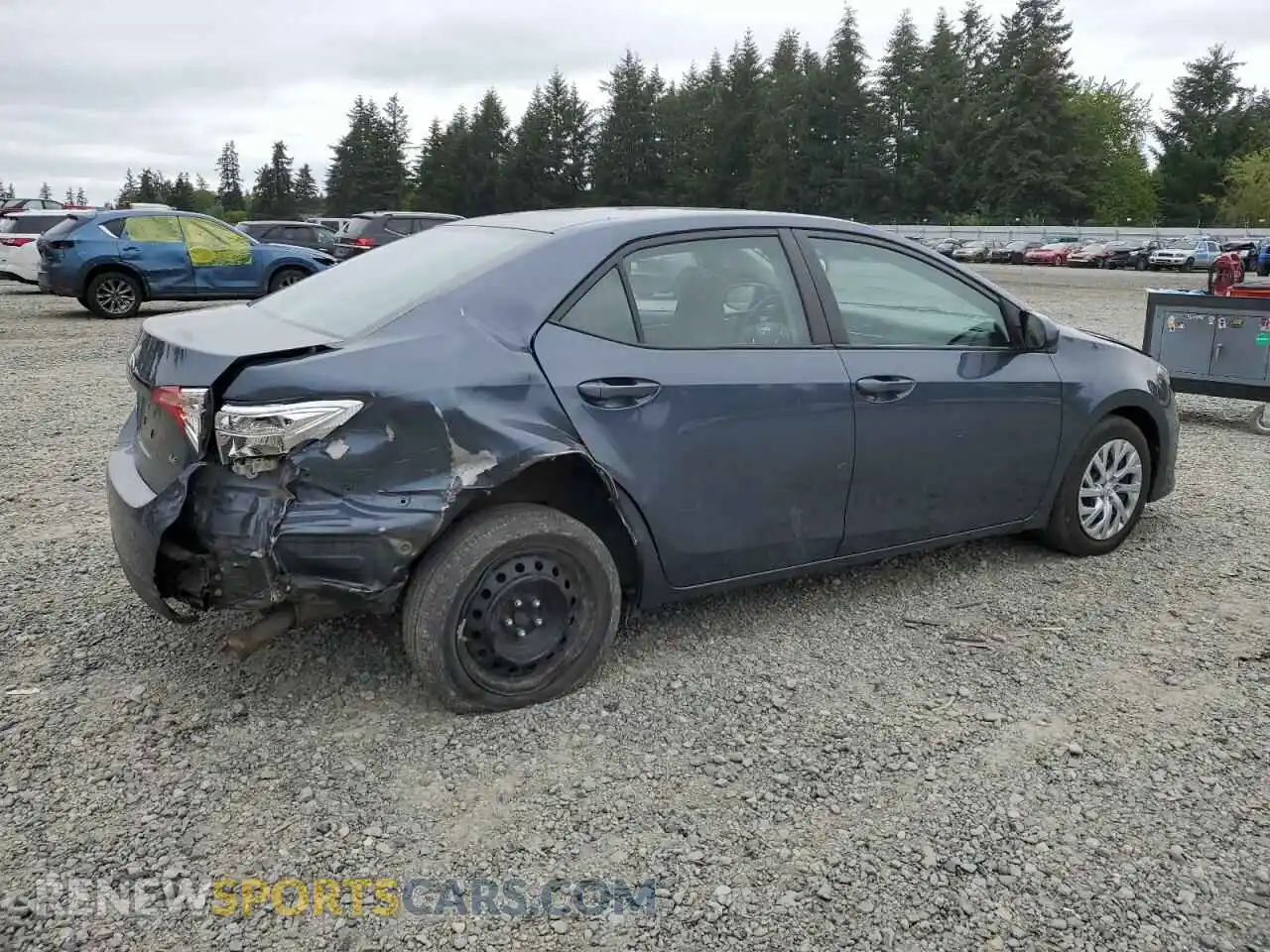 3 Photograph of a damaged car 2T1BURHE2KC224803 TOYOTA COROLLA 2019