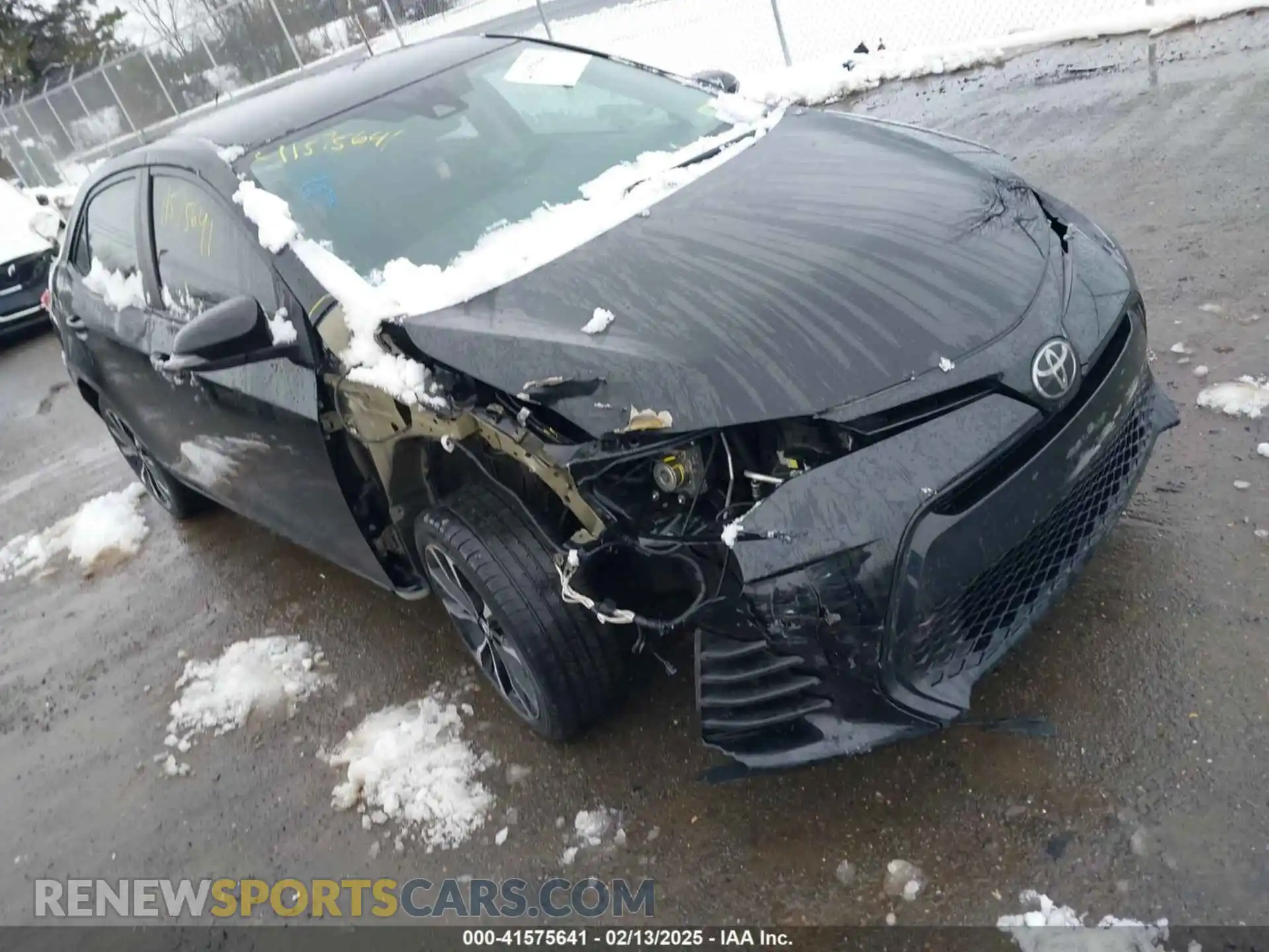 1 Photograph of a damaged car 2T1BURHE2KC225059 TOYOTA COROLLA 2019