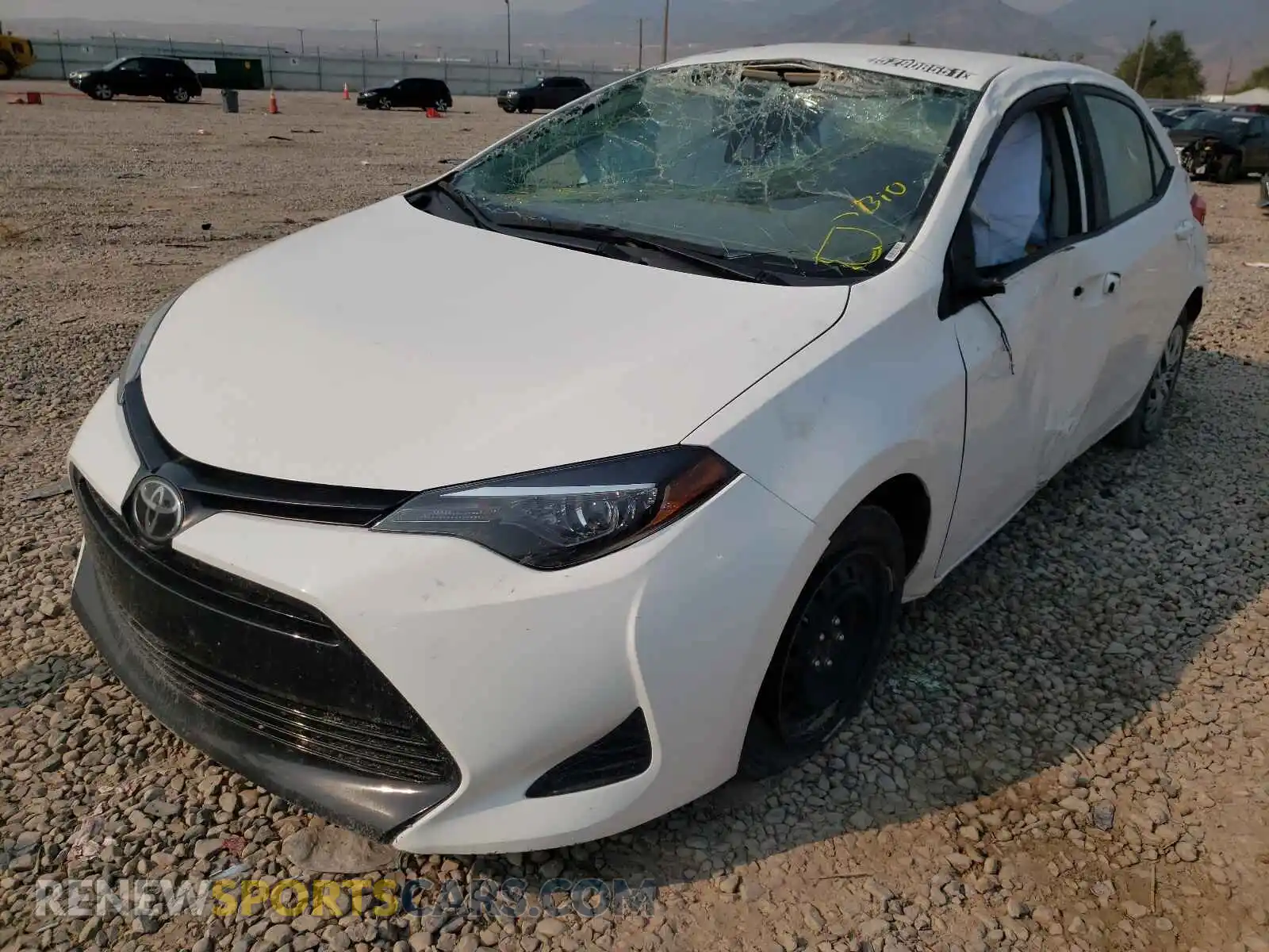 2 Photograph of a damaged car 2T1BURHE2KC226776 TOYOTA COROLLA 2019