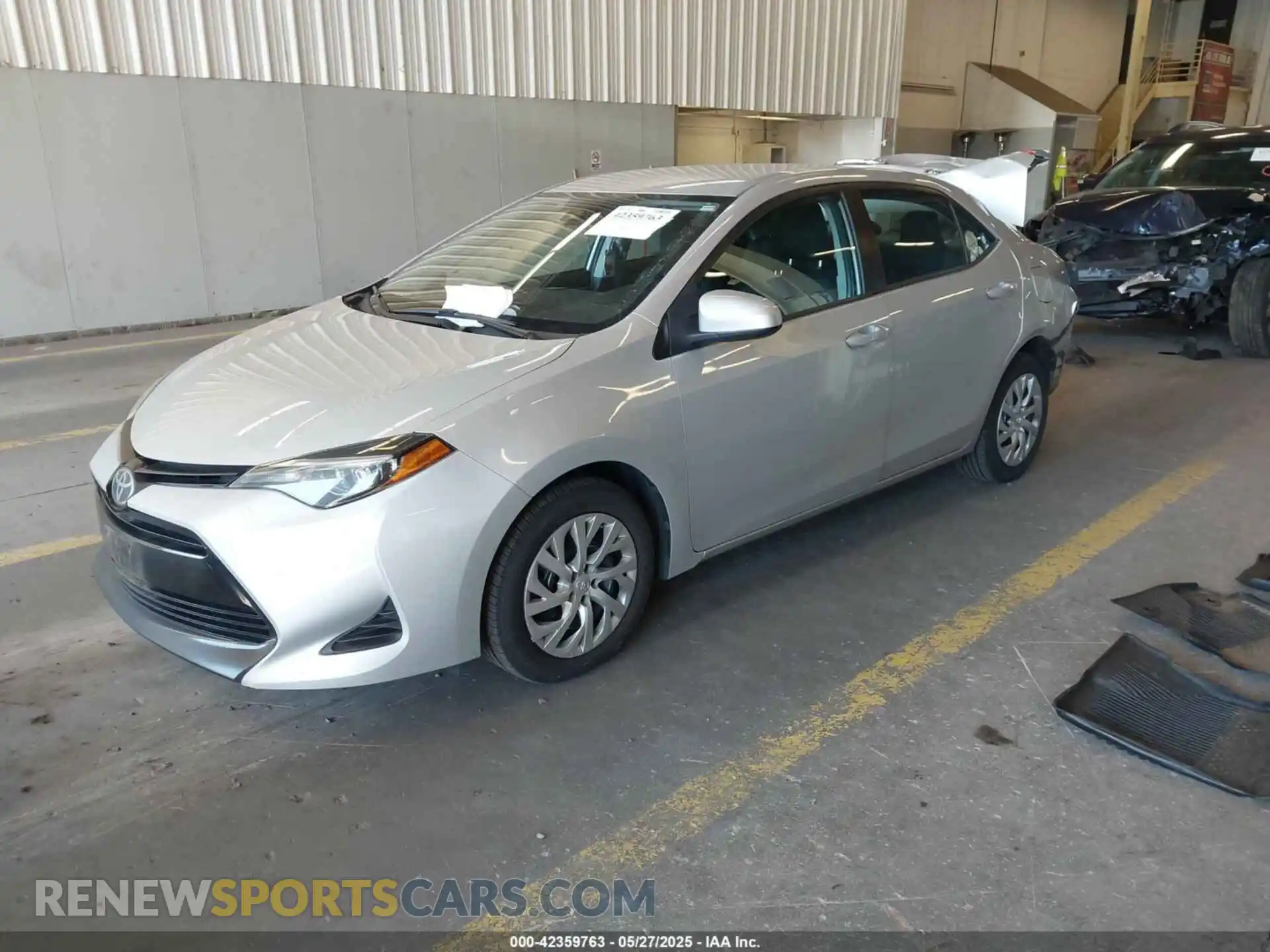 2 fotografías del automóvil dañado 2T1BURHE2KC229614 TOYOTA COROLLA 2019