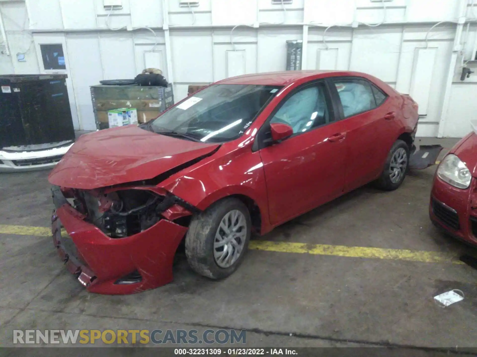 2 Photograph of a damaged car 2T1BURHE2KC233274 TOYOTA COROLLA 2019