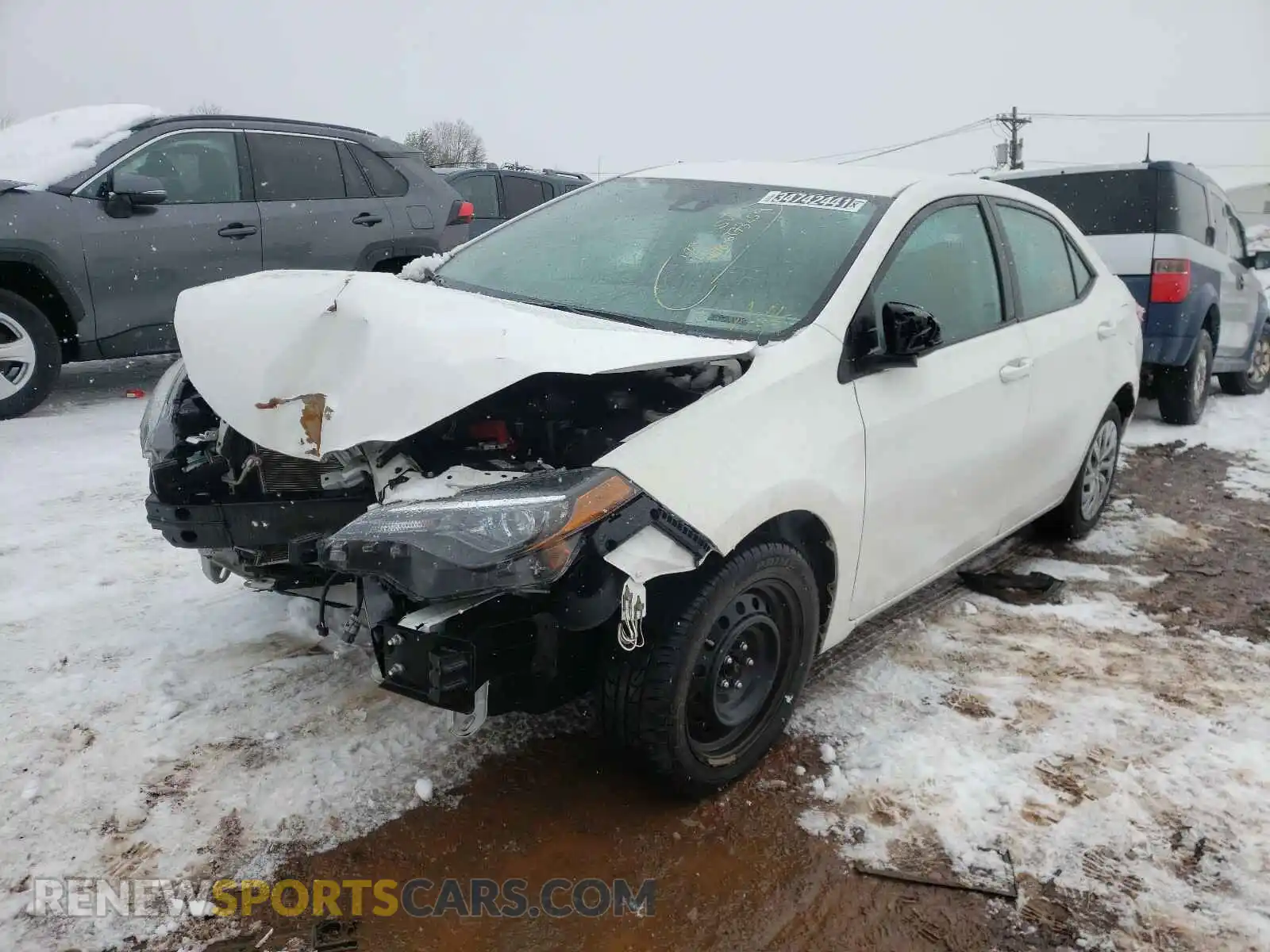 2 Photograph of a damaged car 2T1BURHE2KC240130 TOYOTA COROLLA 2019