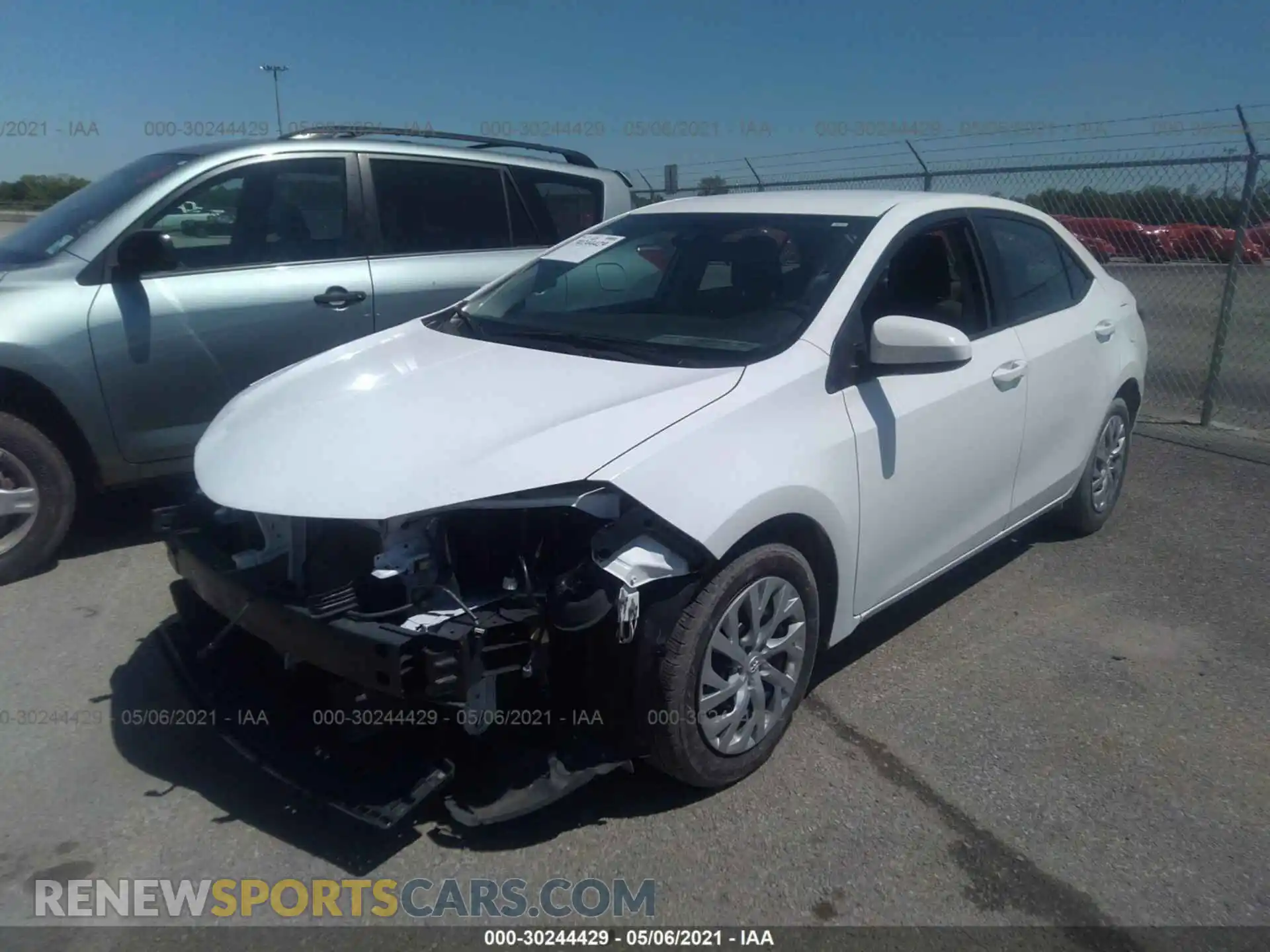 2 Photograph of a damaged car 2T1BURHE2KC240466 TOYOTA COROLLA 2019