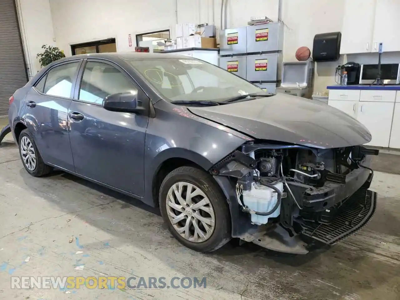 1 Photograph of a damaged car 2T1BURHE3KC129800 TOYOTA COROLLA 2019