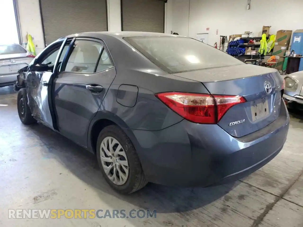 3 Photograph of a damaged car 2T1BURHE3KC129800 TOYOTA COROLLA 2019
