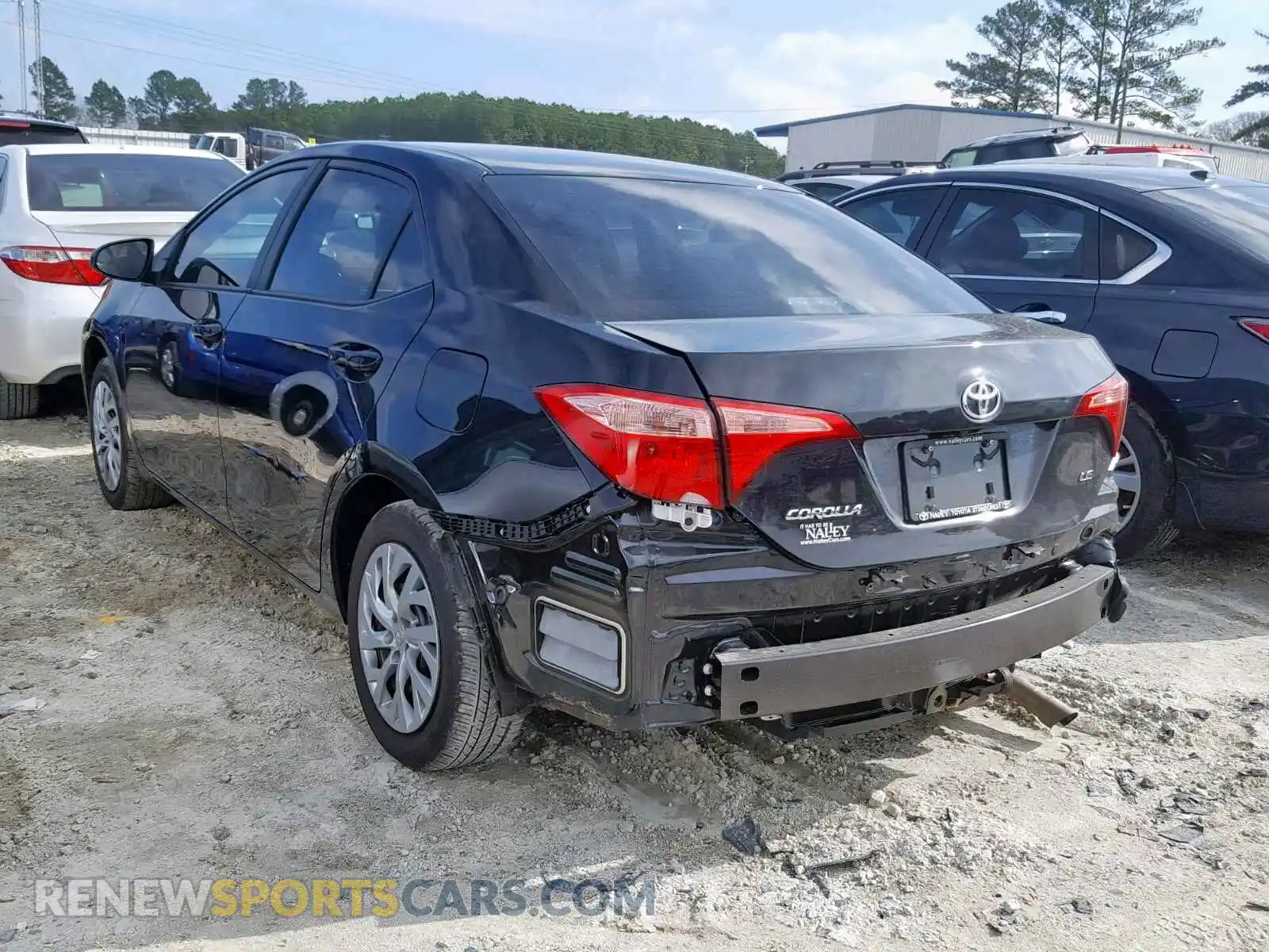 3 Photograph of a damaged car 2T1BURHE3KC149979 TOYOTA COROLLA 2019