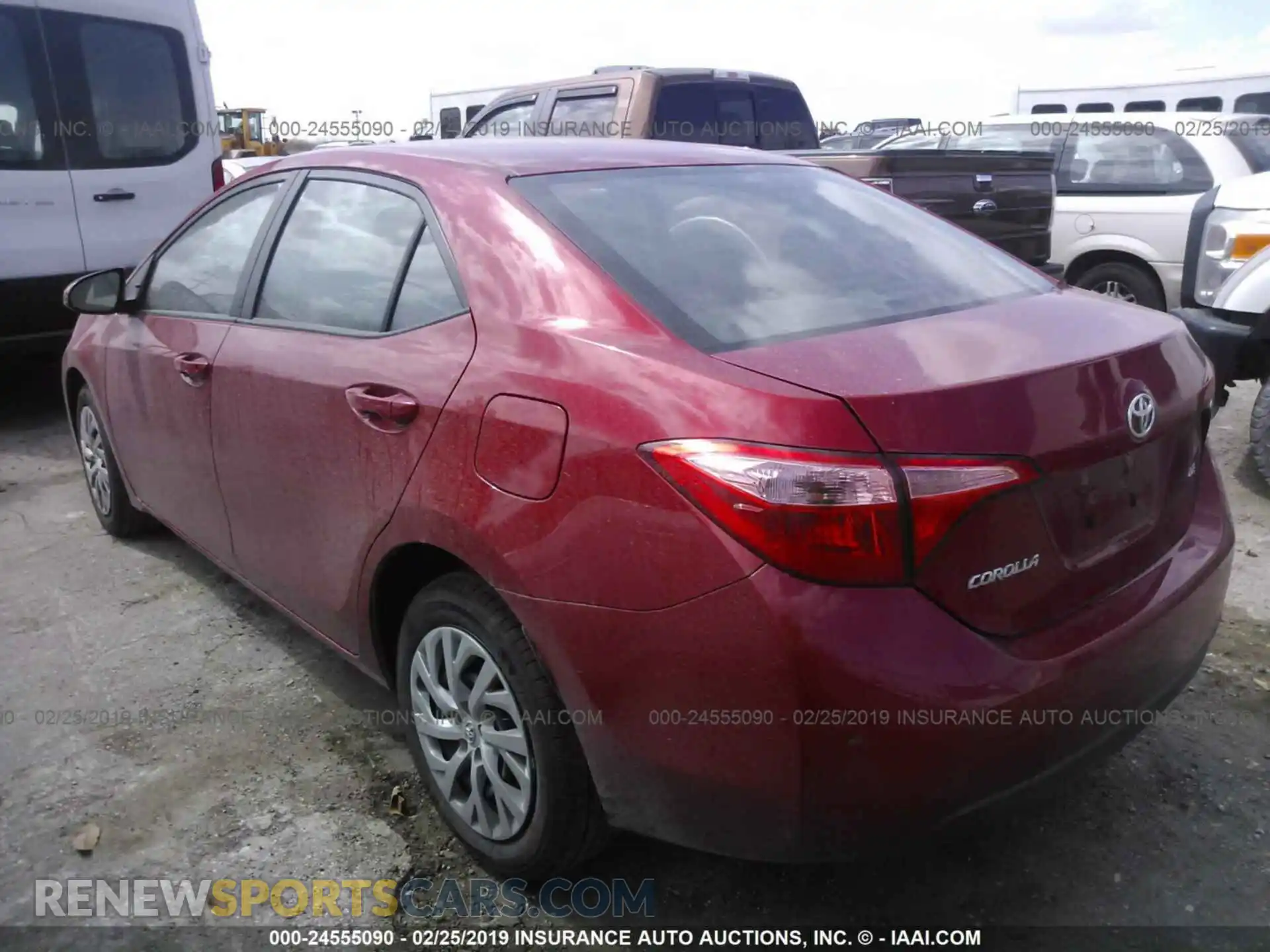 3 Photograph of a damaged car 2T1BURHE3KC159475 TOYOTA COROLLA 2019