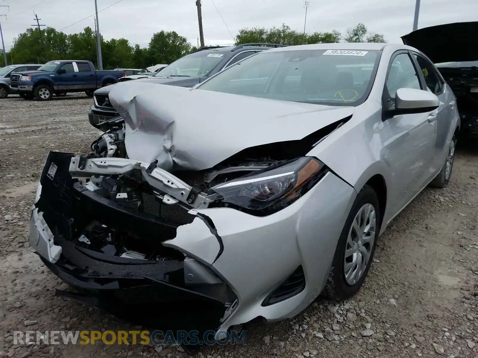 2 Photograph of a damaged car 2T1BURHE3KC160884 TOYOTA COROLLA 2019
