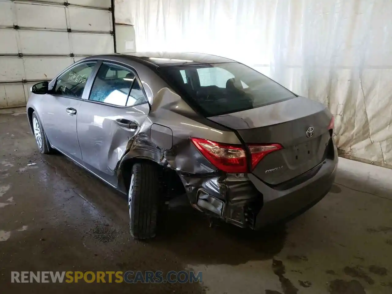 3 Photograph of a damaged car 2T1BURHE3KC162795 TOYOTA COROLLA 2019