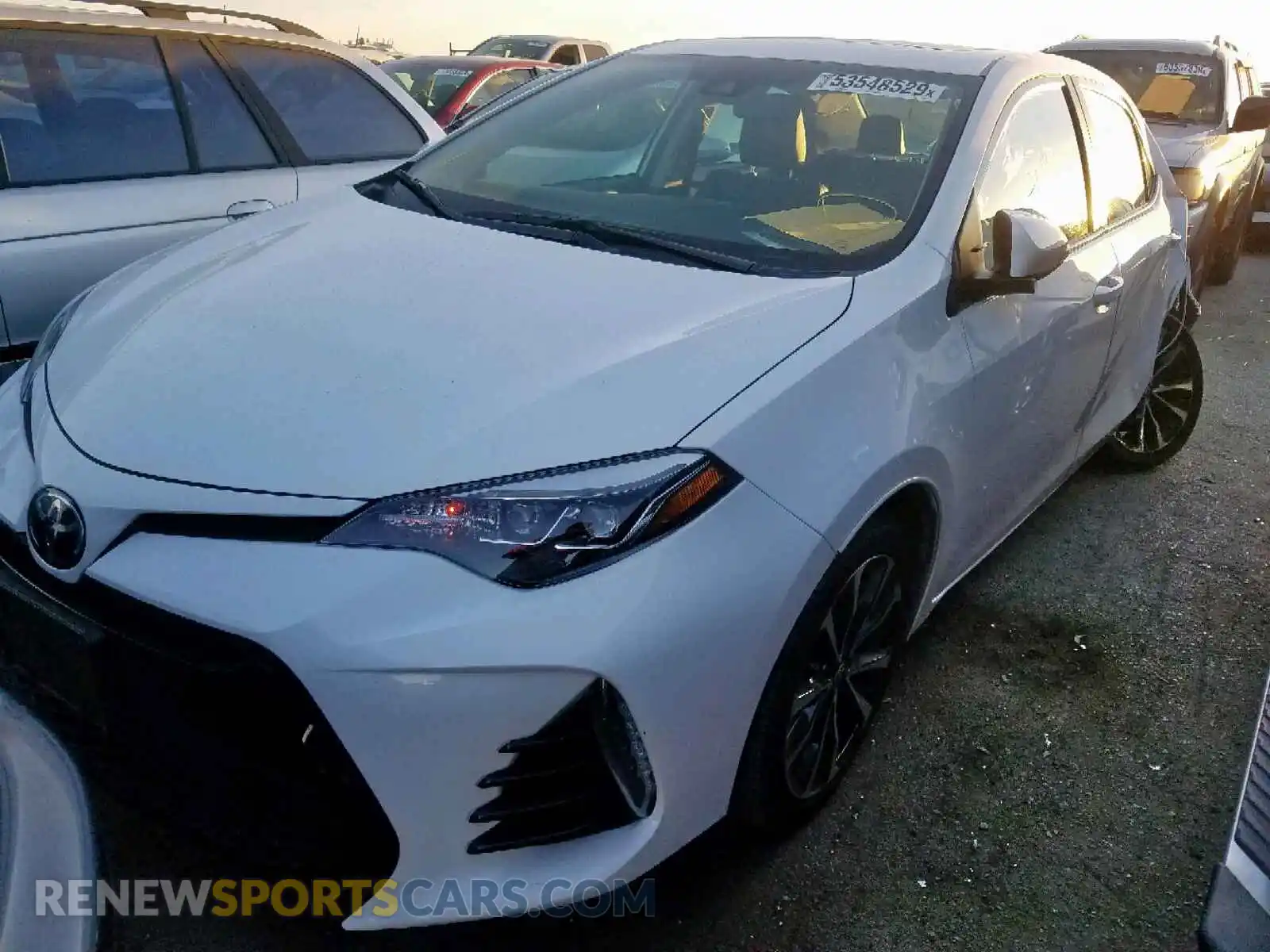 2 Photograph of a damaged car 2T1BURHE3KC175546 TOYOTA COROLLA 2019