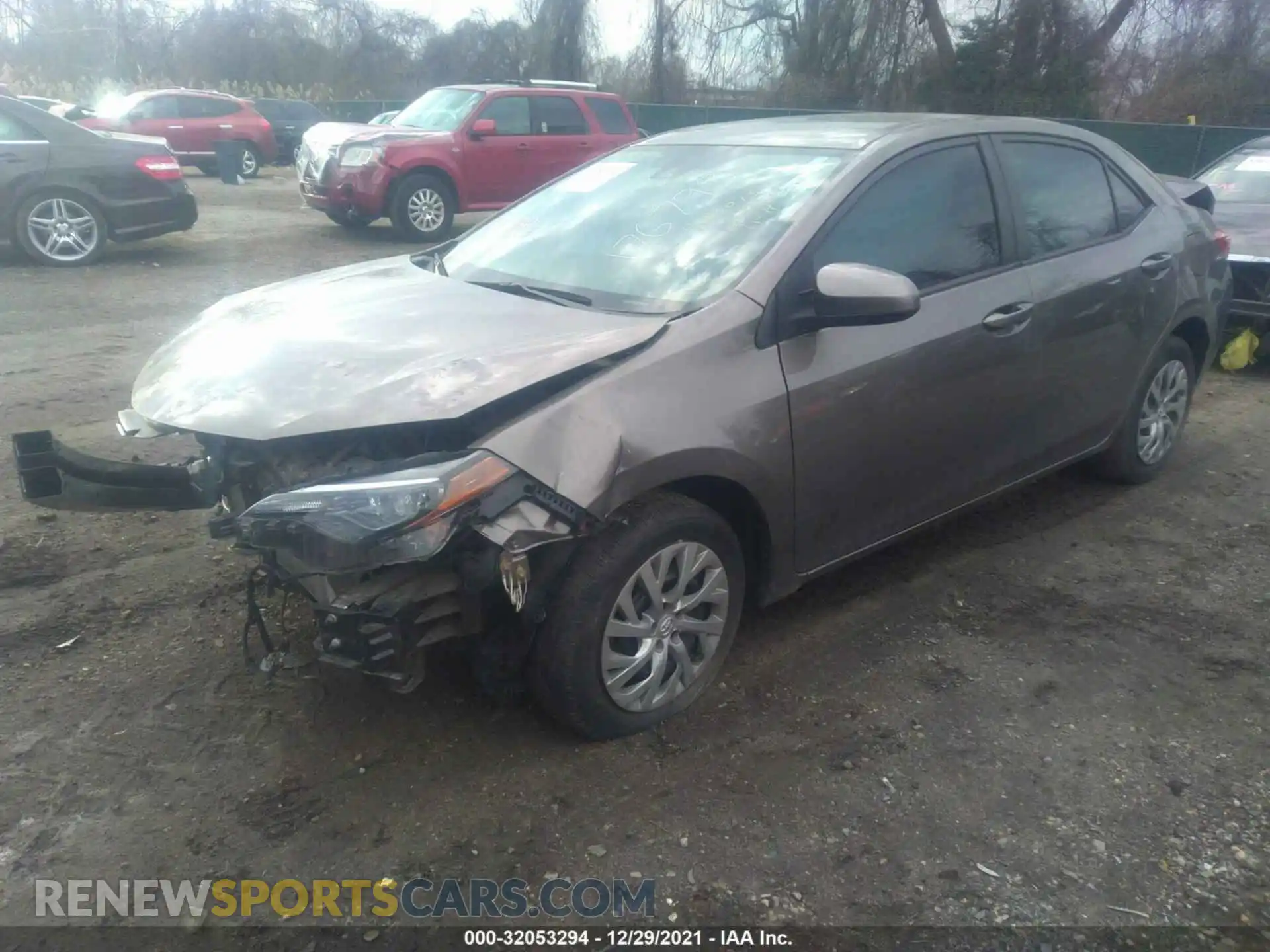2 Photograph of a damaged car 2T1BURHE3KC176793 TOYOTA COROLLA 2019