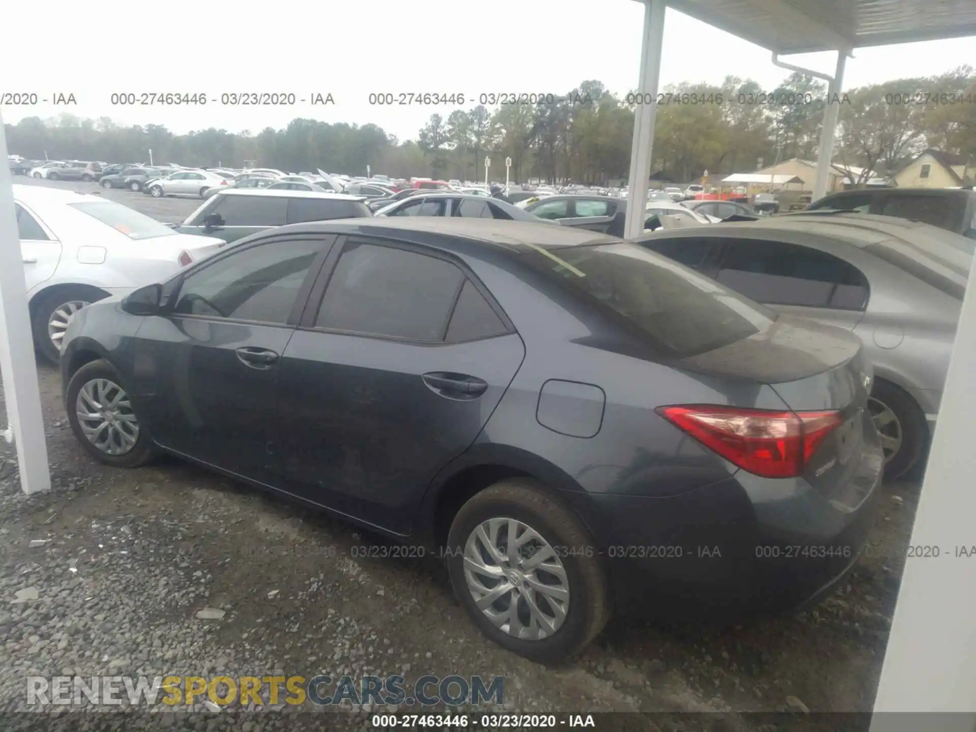 3 Photograph of a damaged car 2T1BURHE3KC190306 TOYOTA COROLLA 2019