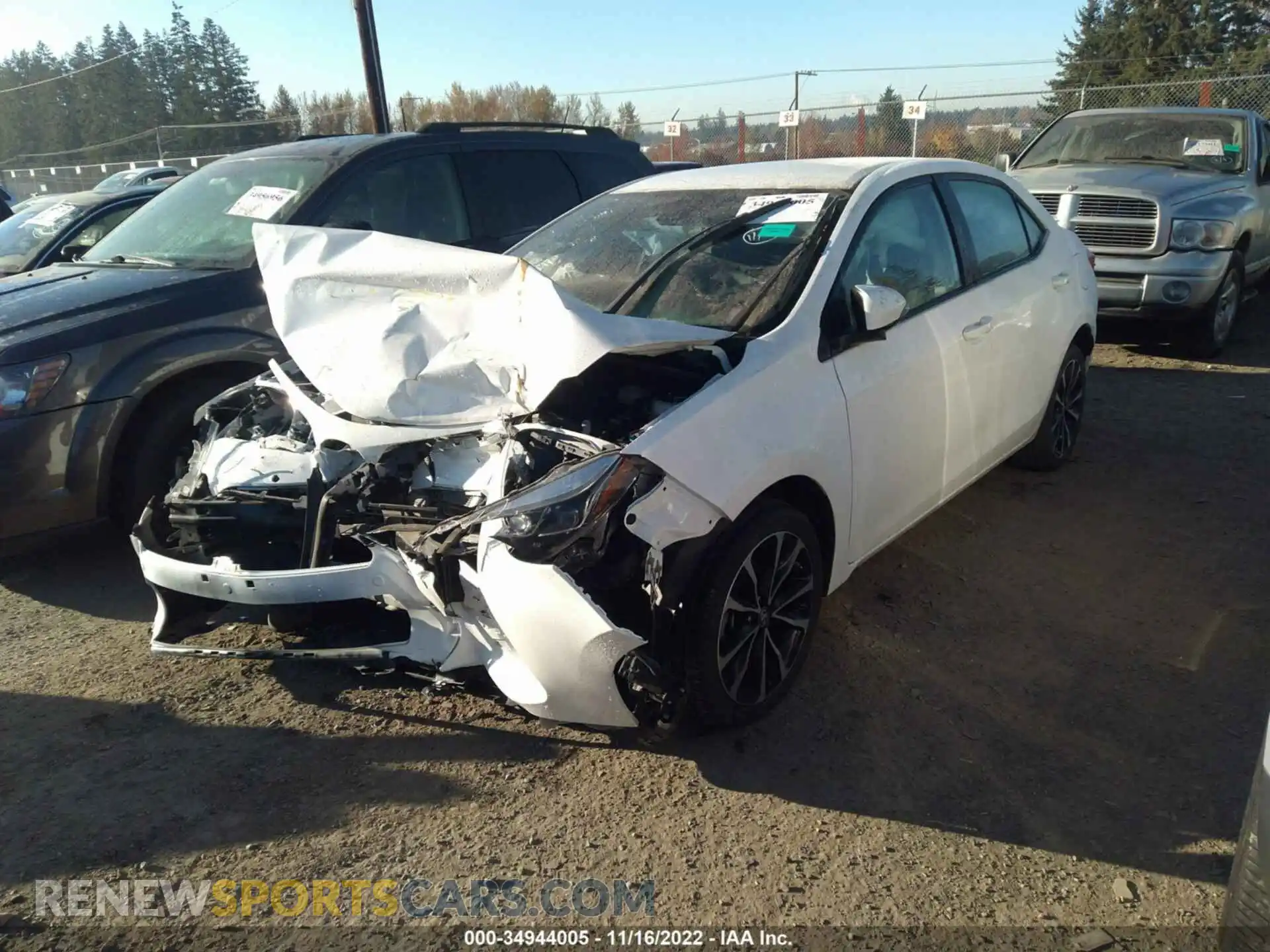 2 Photograph of a damaged car 2T1BURHE3KC192329 TOYOTA COROLLA 2019