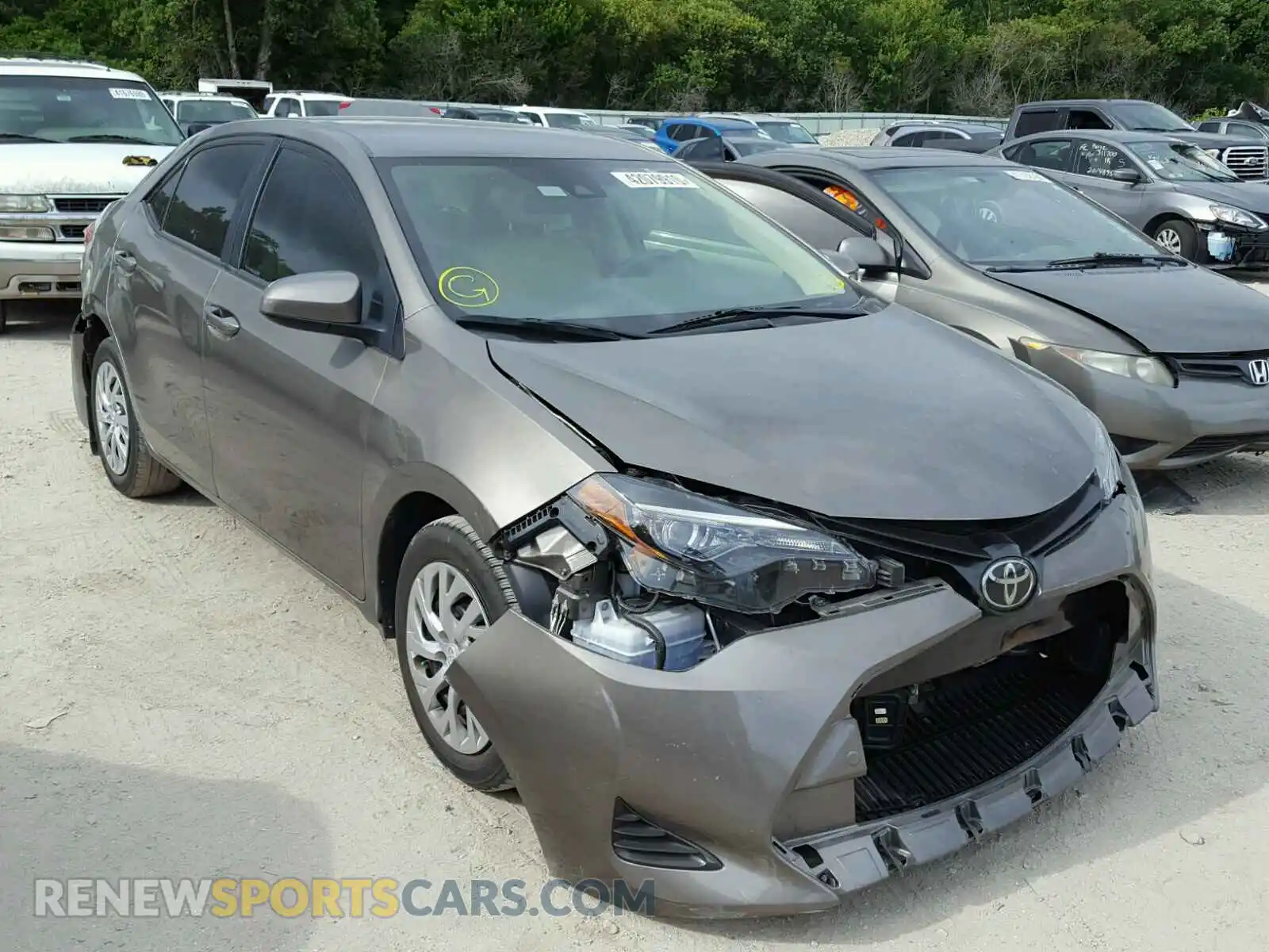 1 Photograph of a damaged car 2T1BURHE3KC199748 TOYOTA COROLLA 2019