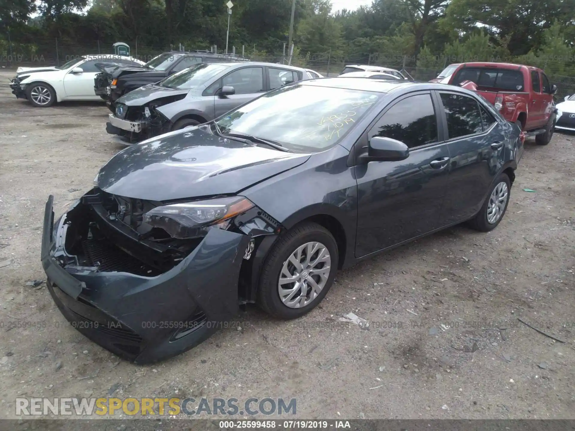 2 Photograph of a damaged car 2T1BURHE3KC204933 TOYOTA COROLLA 2019