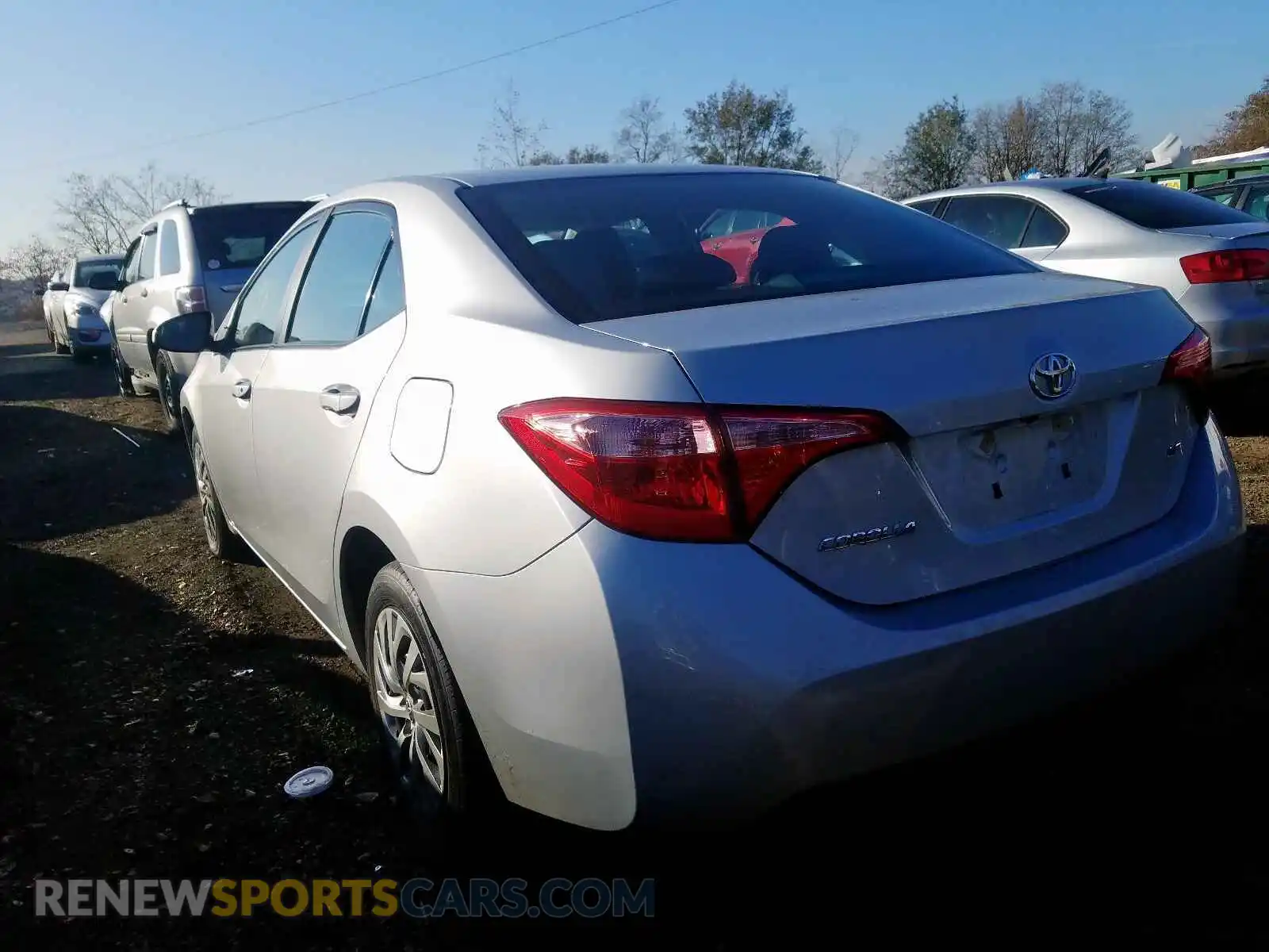 3 Photograph of a damaged car 2T1BURHE3KC213731 TOYOTA COROLLA 2019
