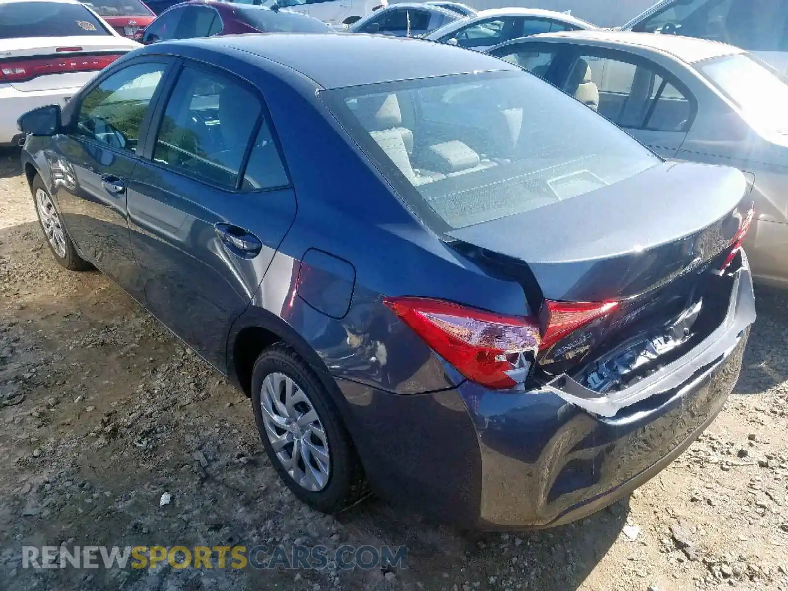 3 Photograph of a damaged car 2T1BURHE3KC214975 TOYOTA COROLLA 2019