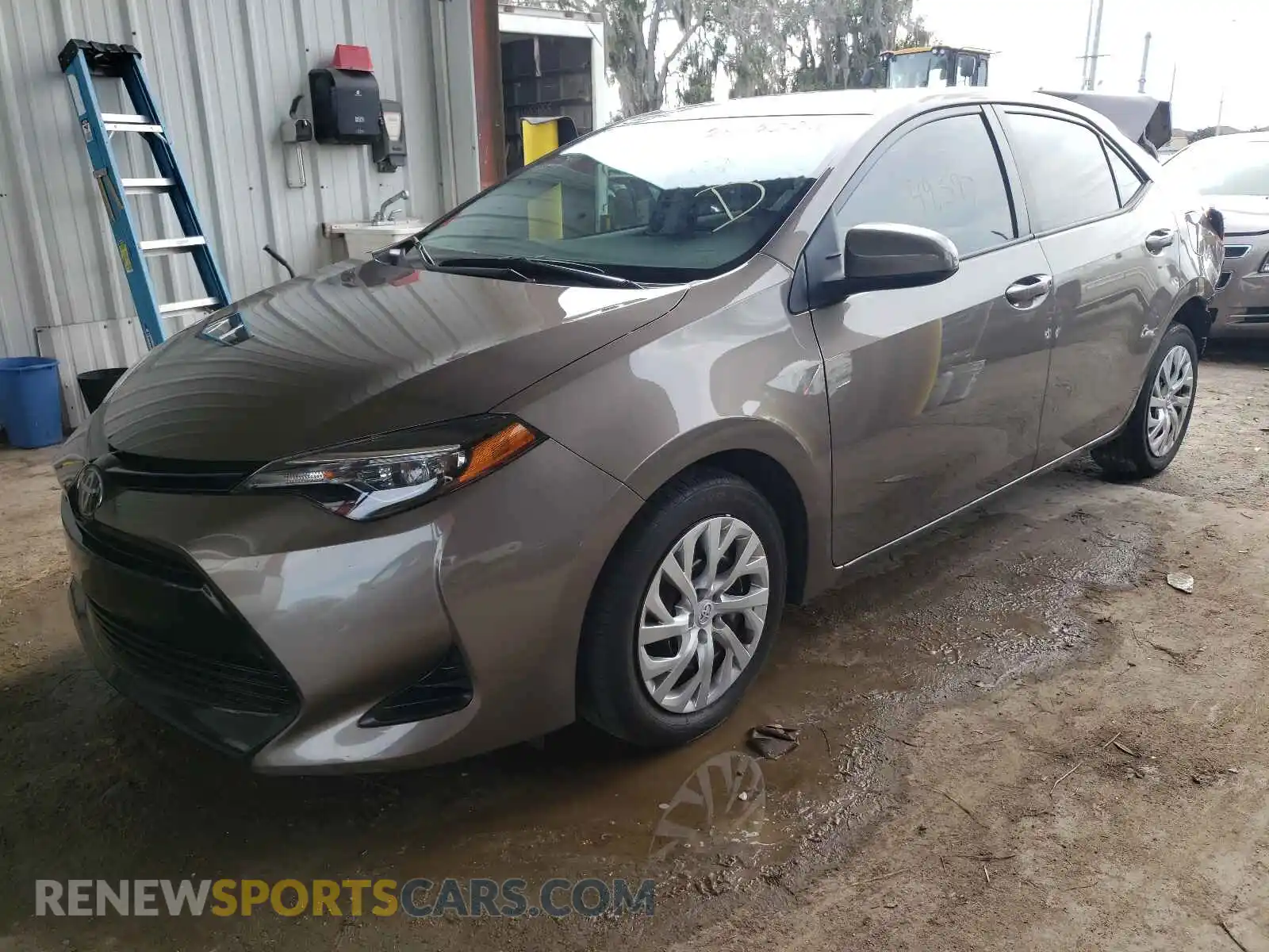 2 Photograph of a damaged car 2T1BURHE3KC222820 TOYOTA COROLLA 2019