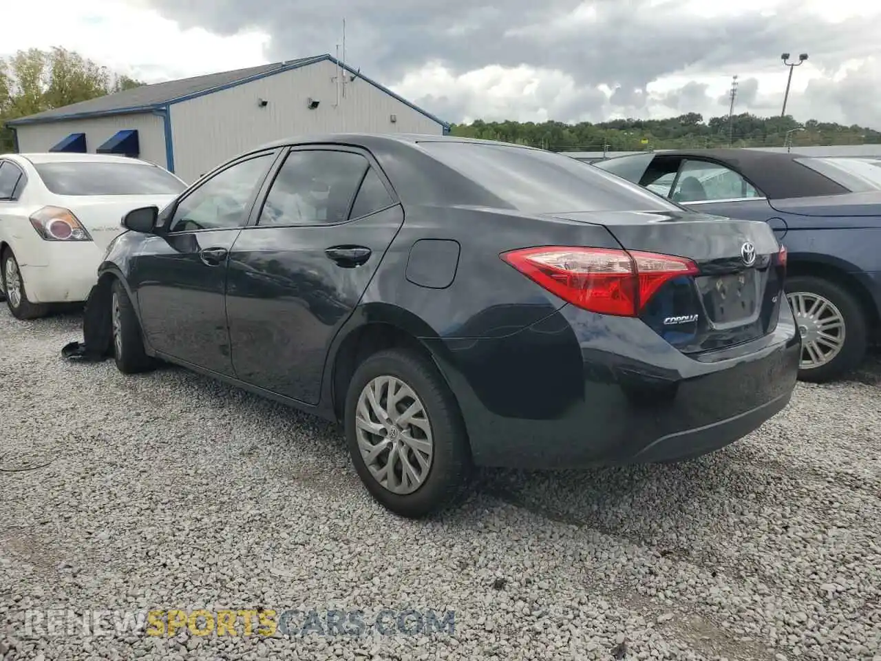2 fotografías del automóvil dañado 2T1BURHE3KC223210 TOYOTA COROLLA 2019