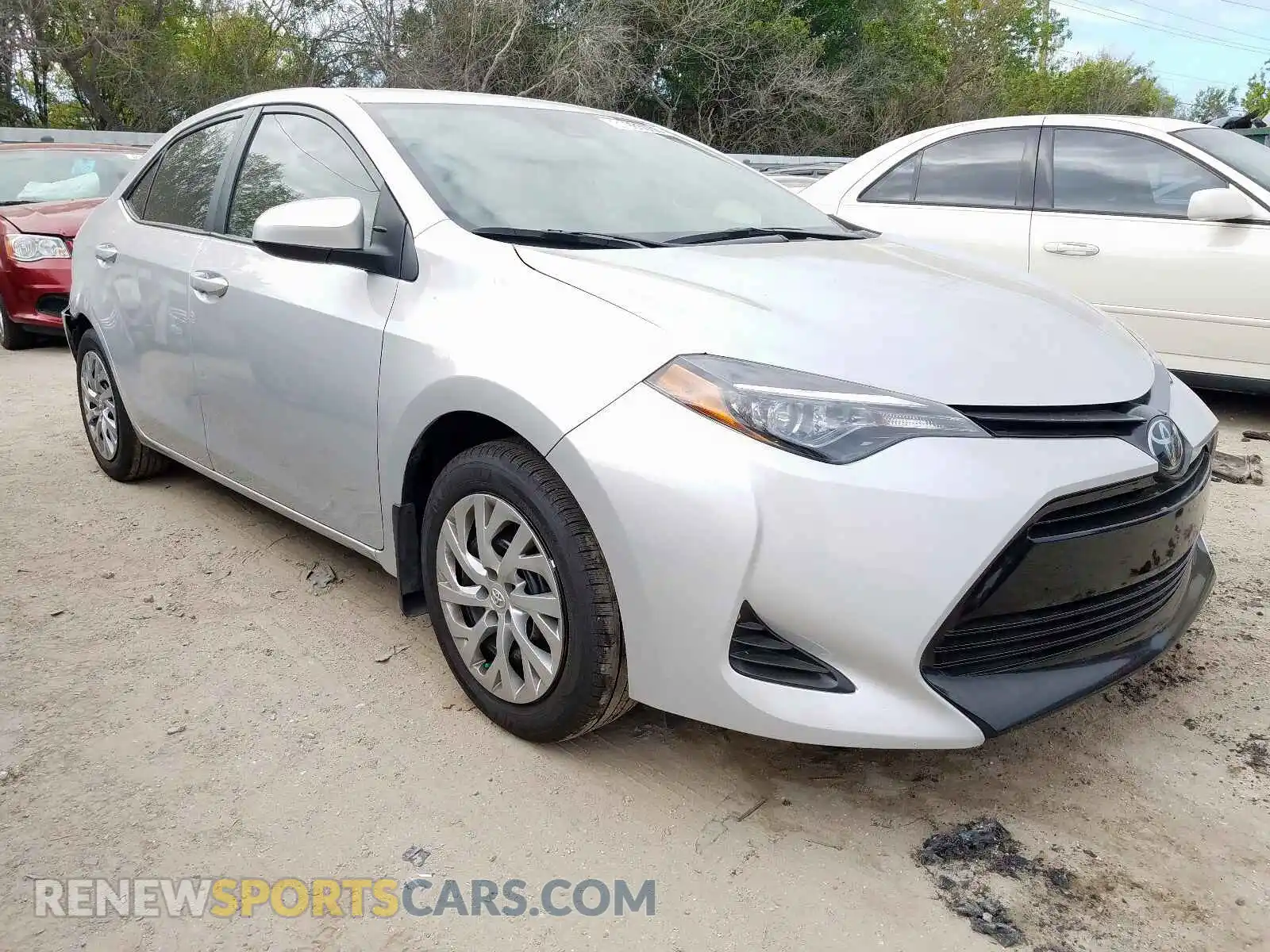 1 Photograph of a damaged car 2T1BURHE3KC225622 TOYOTA COROLLA 2019