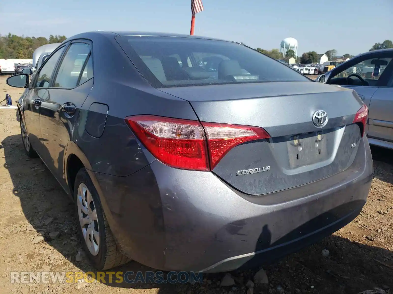 3 Photograph of a damaged car 2T1BURHE3KC236460 TOYOTA COROLLA 2019