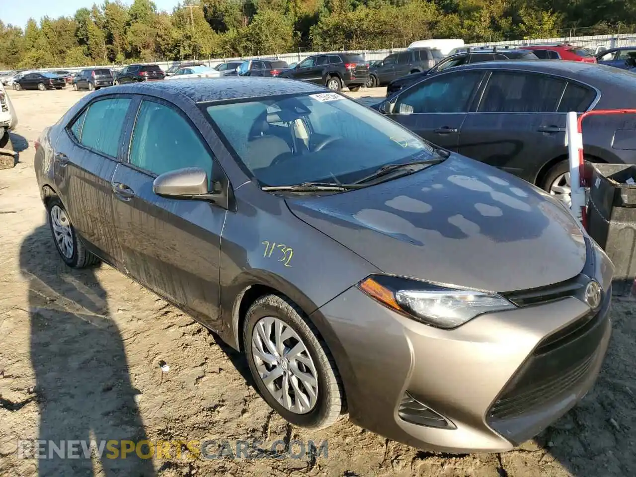 1 Фотография поврежденного автомобиля 2T1BURHE3KC242162 TOYOTA COROLLA 2019