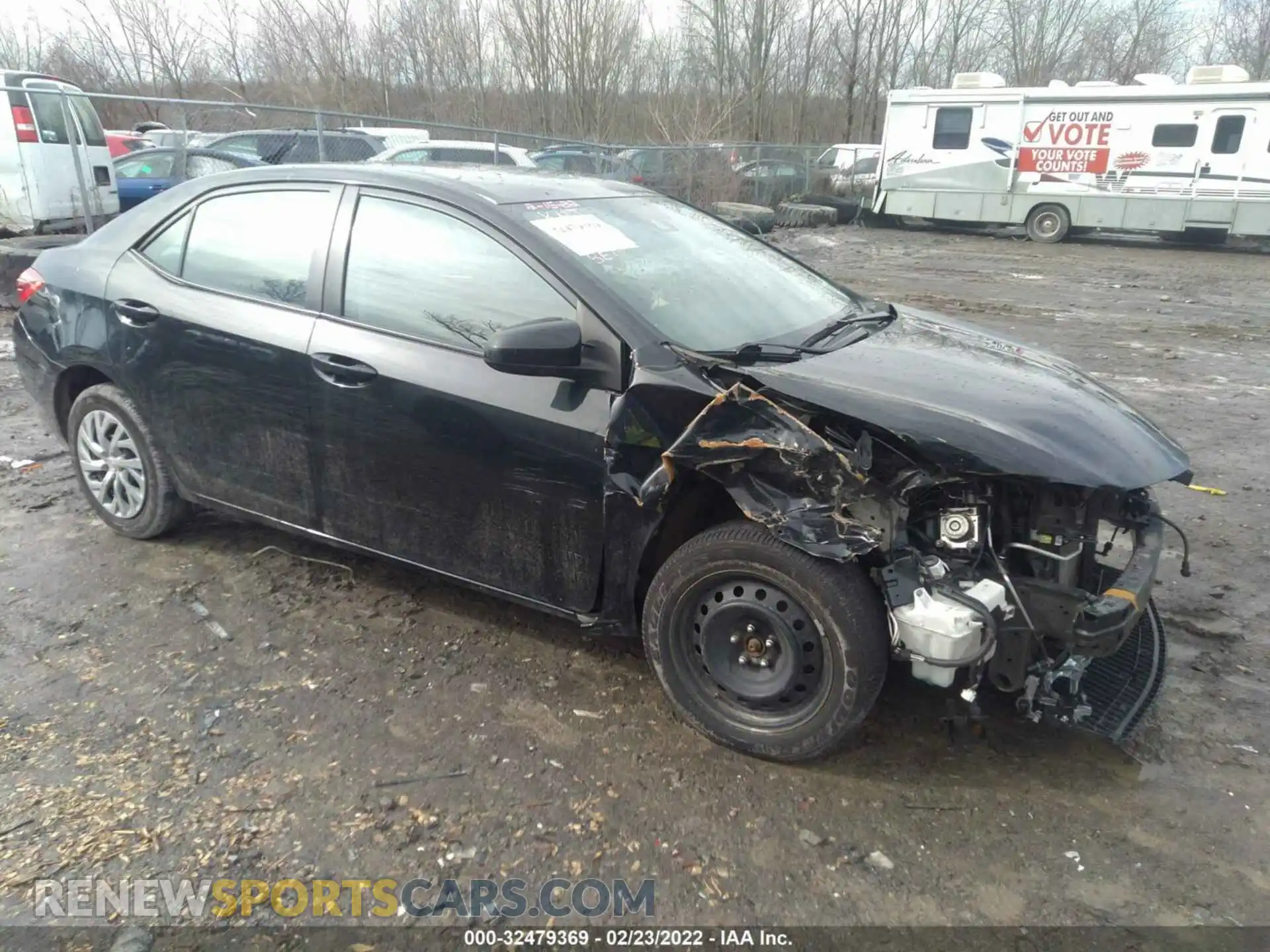 1 Photograph of a damaged car 2T1BURHE4KC142491 TOYOTA COROLLA 2019