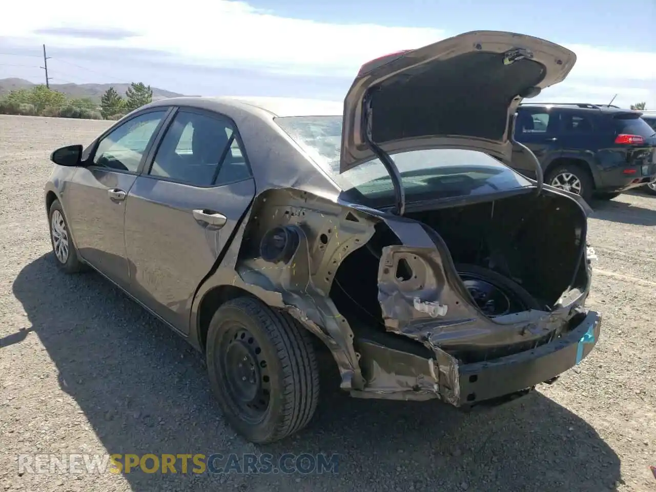 3 fotografías del automóvil dañado 2T1BURHE4KC145200 TOYOTA COROLLA 2019