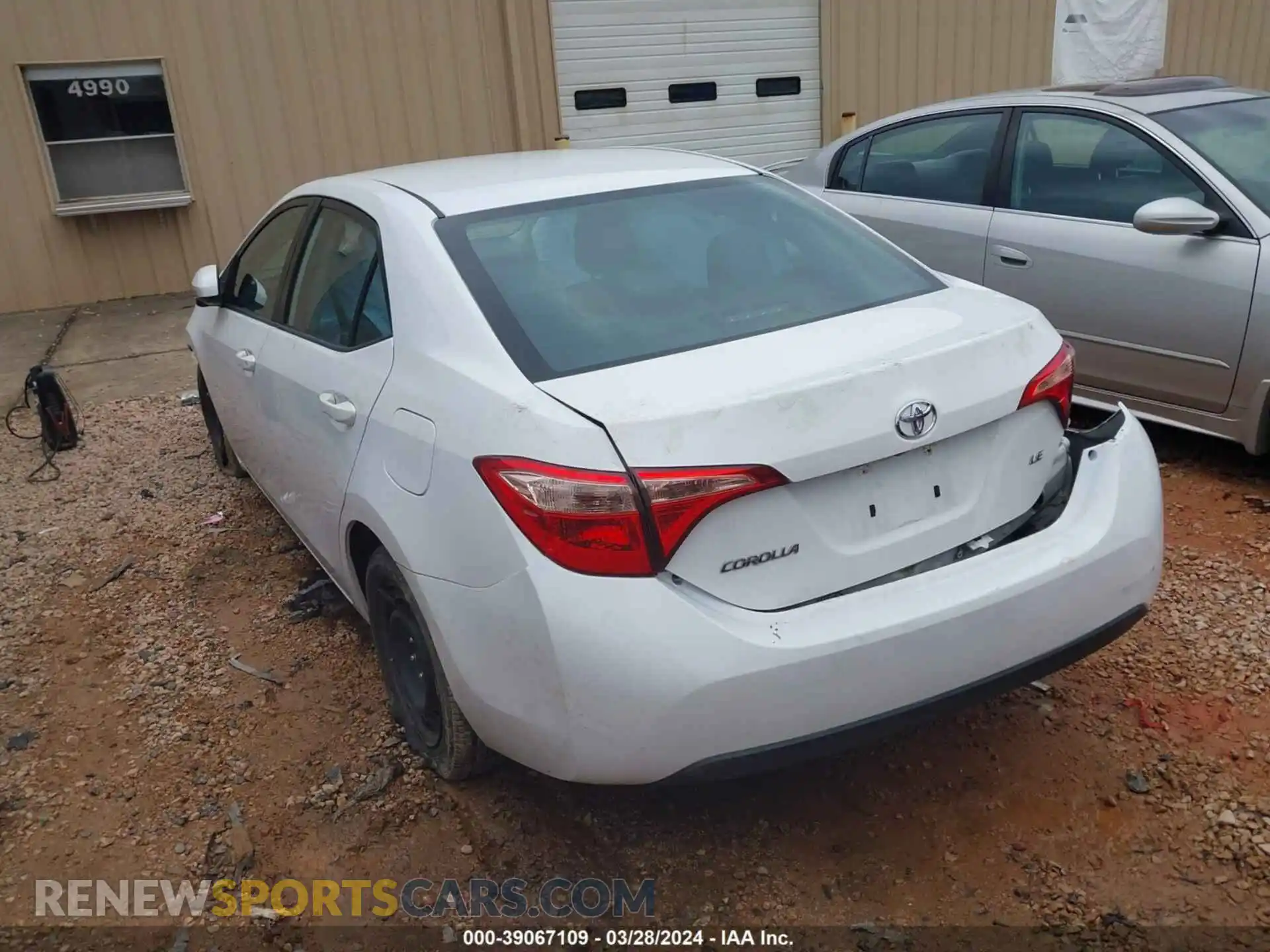 3 Photograph of a damaged car 2T1BURHE4KC146038 TOYOTA COROLLA 2019
