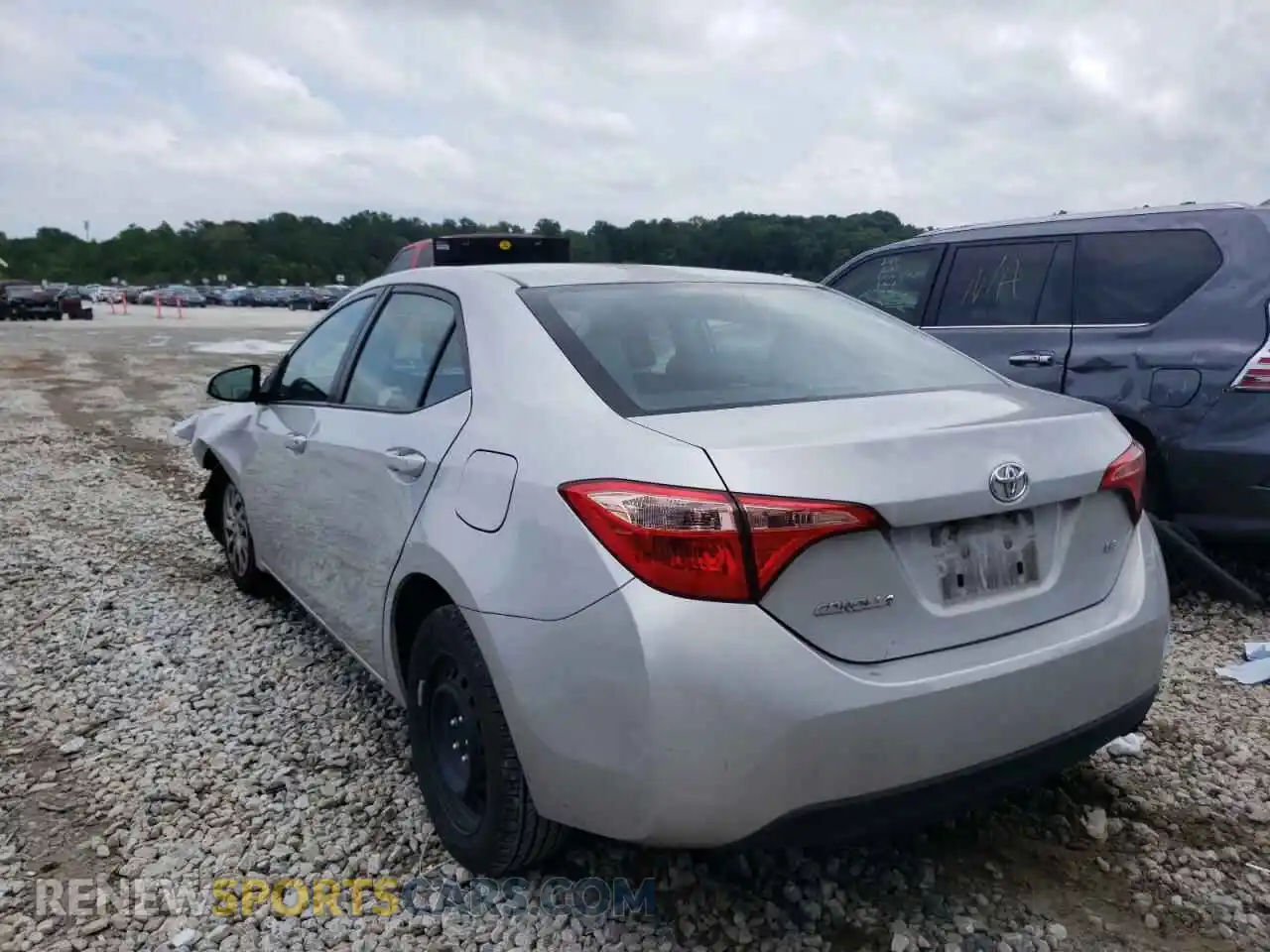3 Photograph of a damaged car 2T1BURHE4KC149618 TOYOTA COROLLA 2019