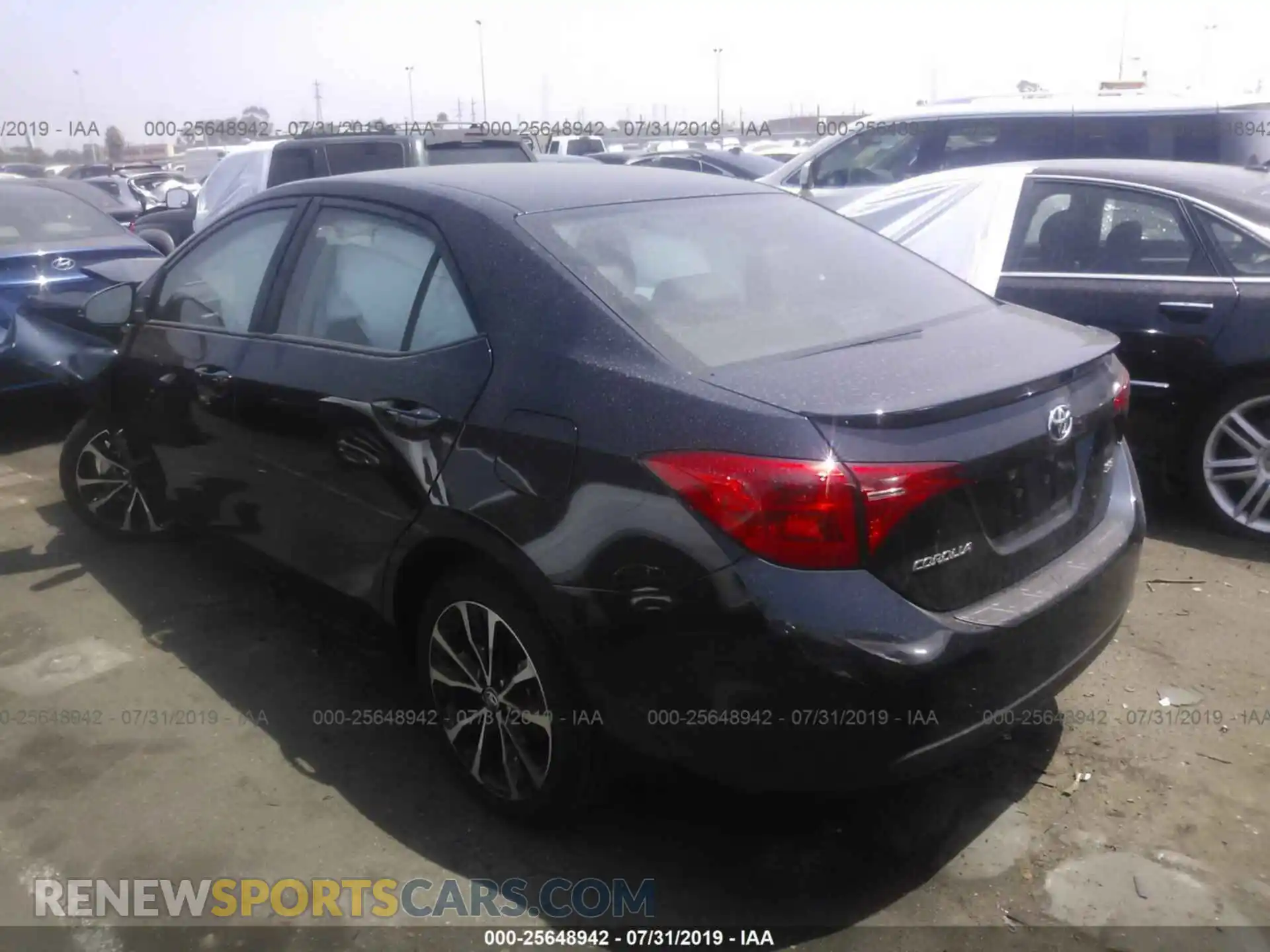 3 Photograph of a damaged car 2T1BURHE4KC154995 TOYOTA COROLLA 2019