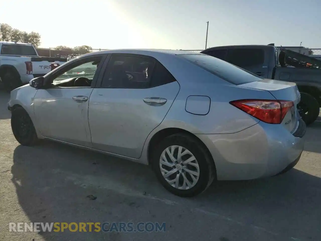 2 Photograph of a damaged car 2T1BURHE4KC158481 TOYOTA COROLLA 2019