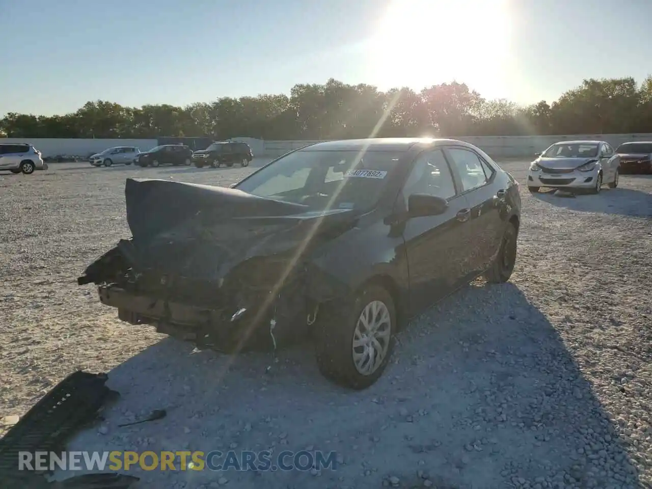 2 Фотография поврежденного автомобиля 2T1BURHE4KC165611 TOYOTA COROLLA 2019