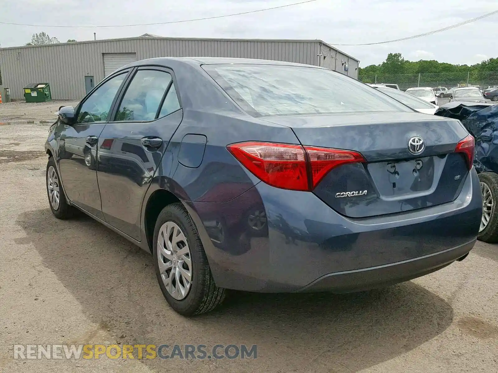3 Photograph of a damaged car 2T1BURHE4KC184188 TOYOTA COROLLA 2019