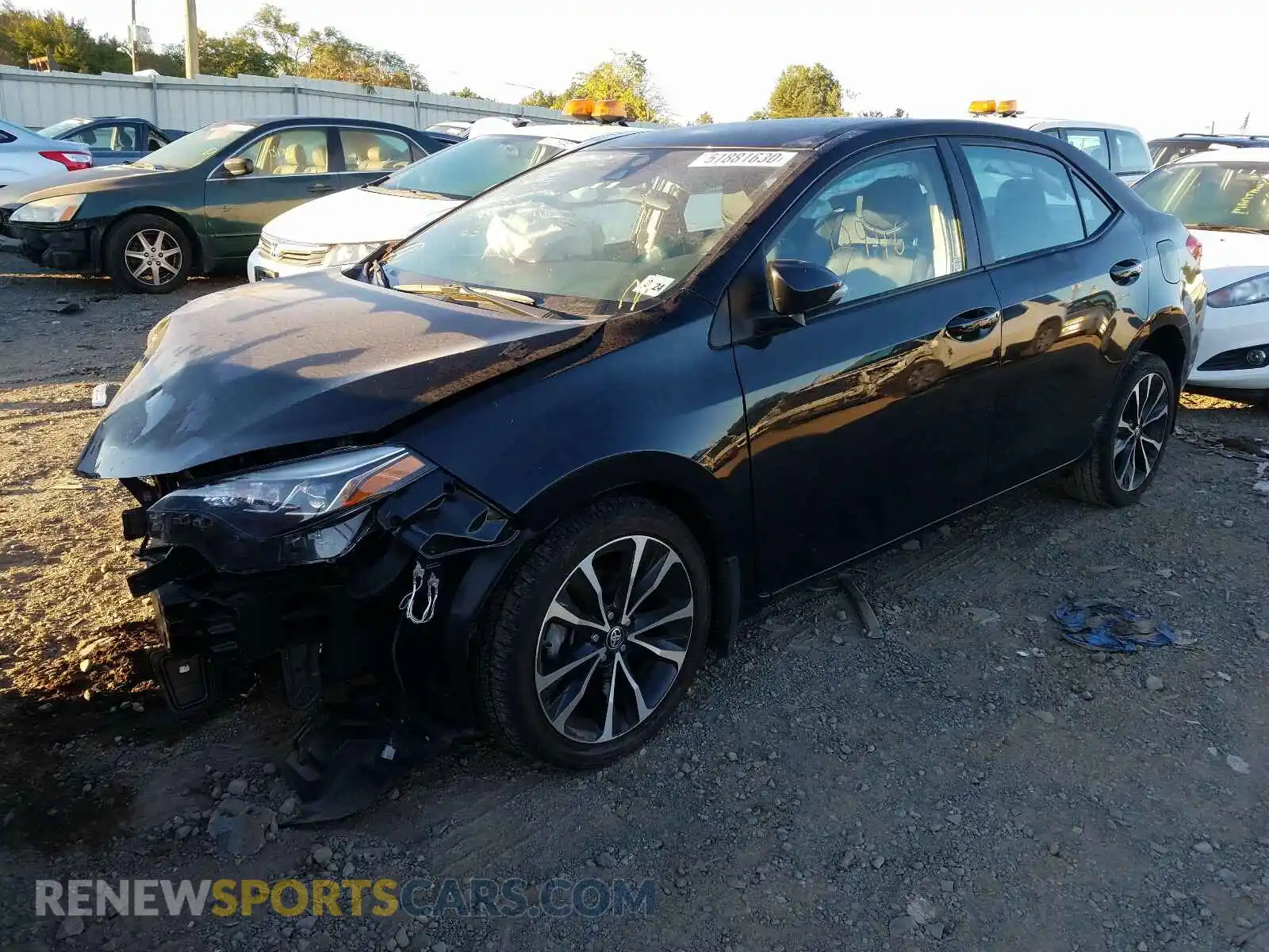 2 Photograph of a damaged car 2T1BURHE4KC186359 TOYOTA COROLLA 2019