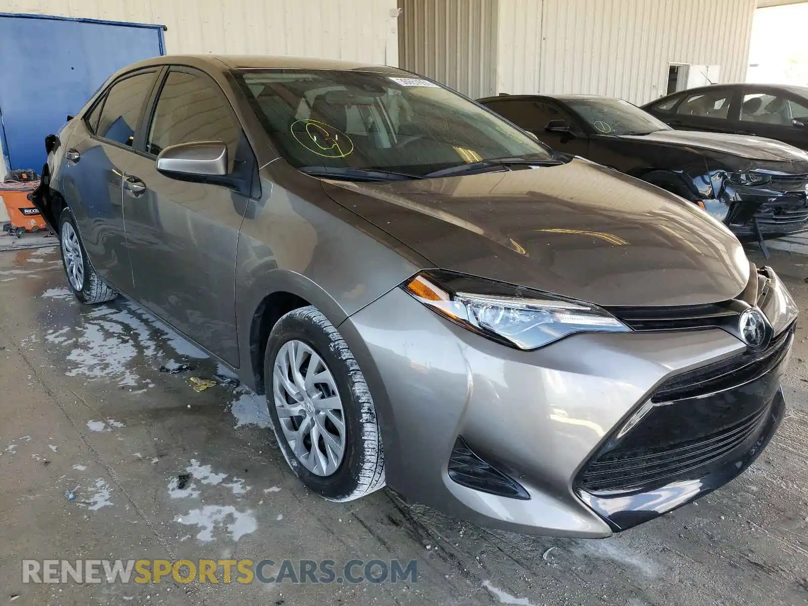 1 Photograph of a damaged car 2T1BURHE4KC188824 TOYOTA COROLLA 2019