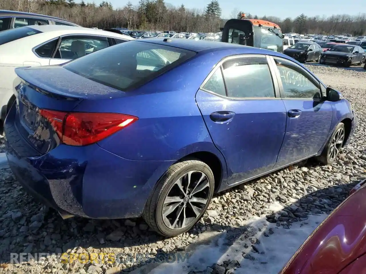 3 Photograph of a damaged car 2T1BURHE4KC189228 TOYOTA COROLLA 2019