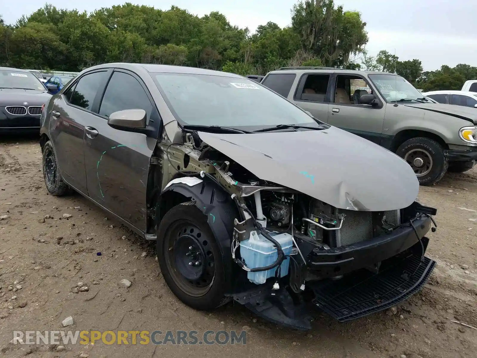 1 Photograph of a damaged car 2T1BURHE4KC190301 TOYOTA COROLLA 2019