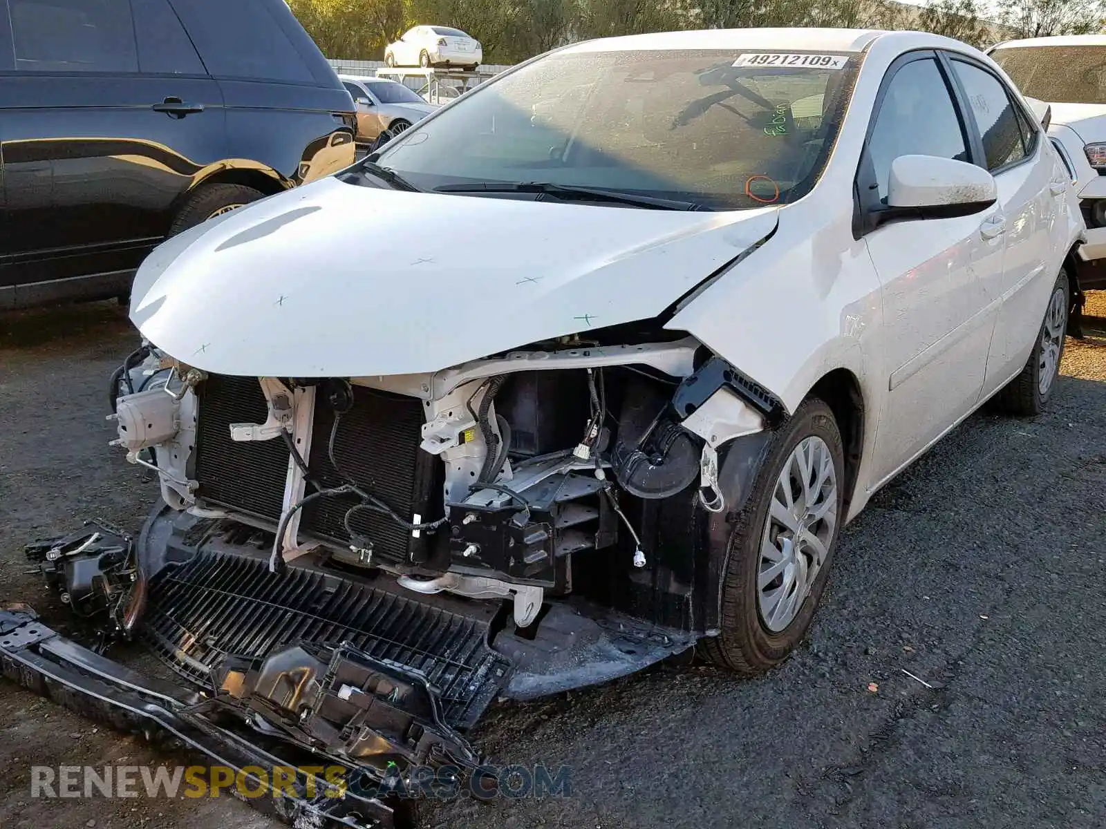 2 Photograph of a damaged car 2T1BURHE4KC198477 TOYOTA COROLLA 2019