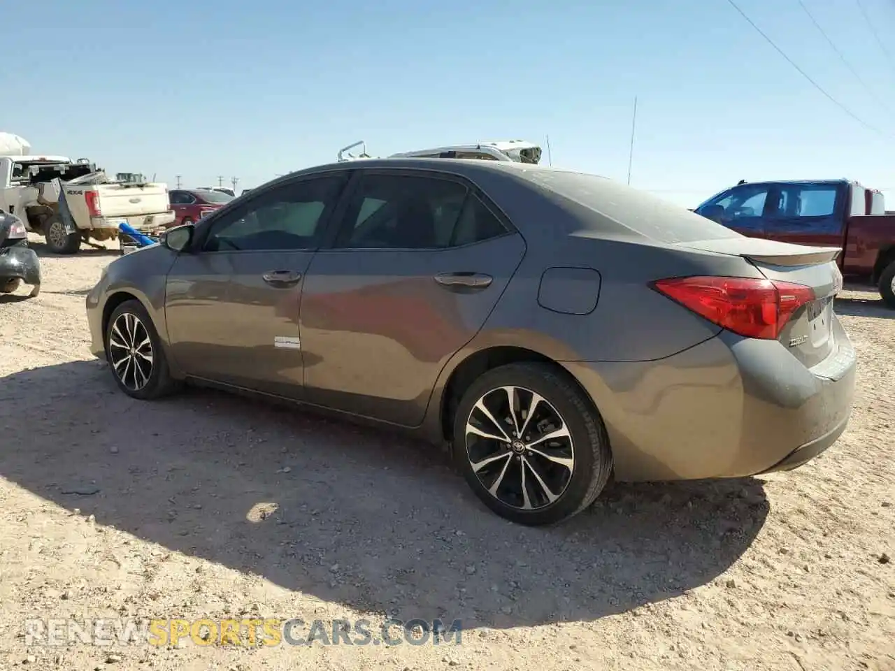 2 Photograph of a damaged car 2T1BURHE4KC200275 TOYOTA COROLLA 2019