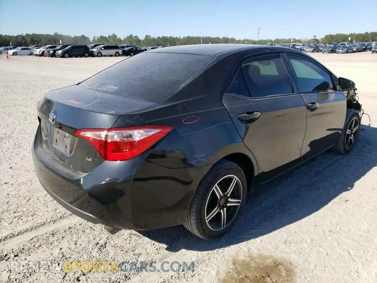 3 fotografías del automóvil dañado 2T1BURHE4KC204276 TOYOTA COROLLA 2019