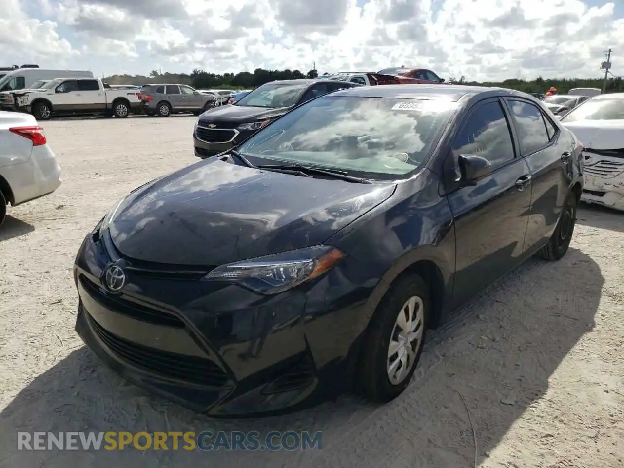 2 Photograph of a damaged car 2T1BURHE4KC207887 TOYOTA COROLLA 2019