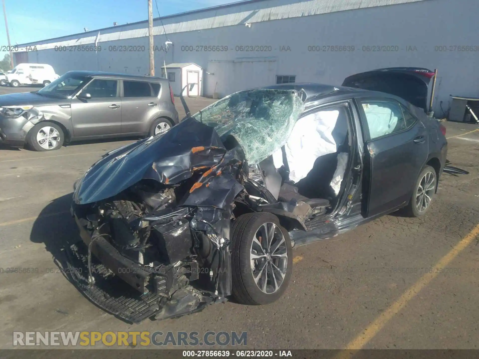 2 Photograph of a damaged car 2T1BURHE4KC214094 TOYOTA COROLLA 2019