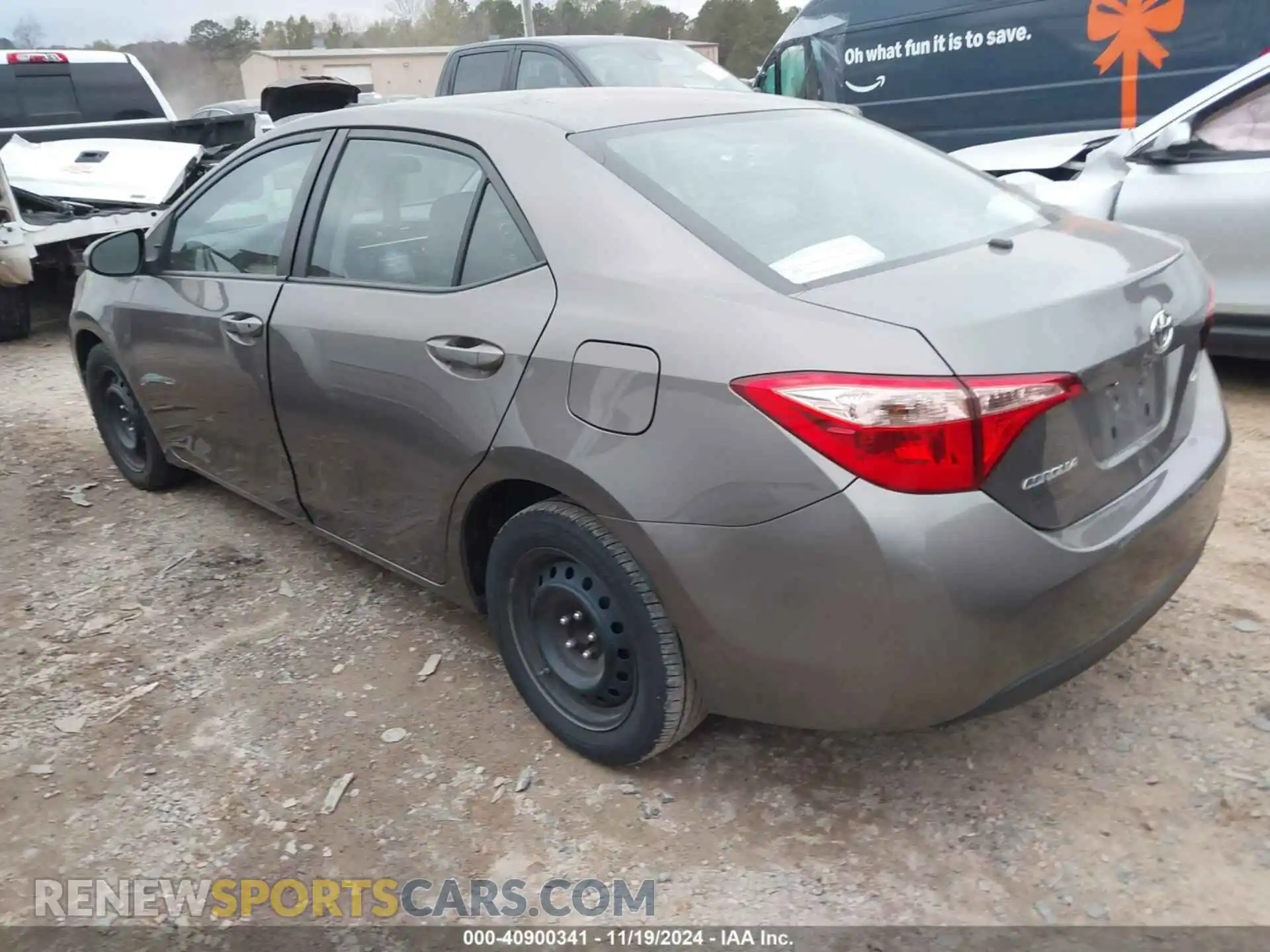3 fotografías del automóvil dañado 2T1BURHE4KC215066 TOYOTA COROLLA 2019