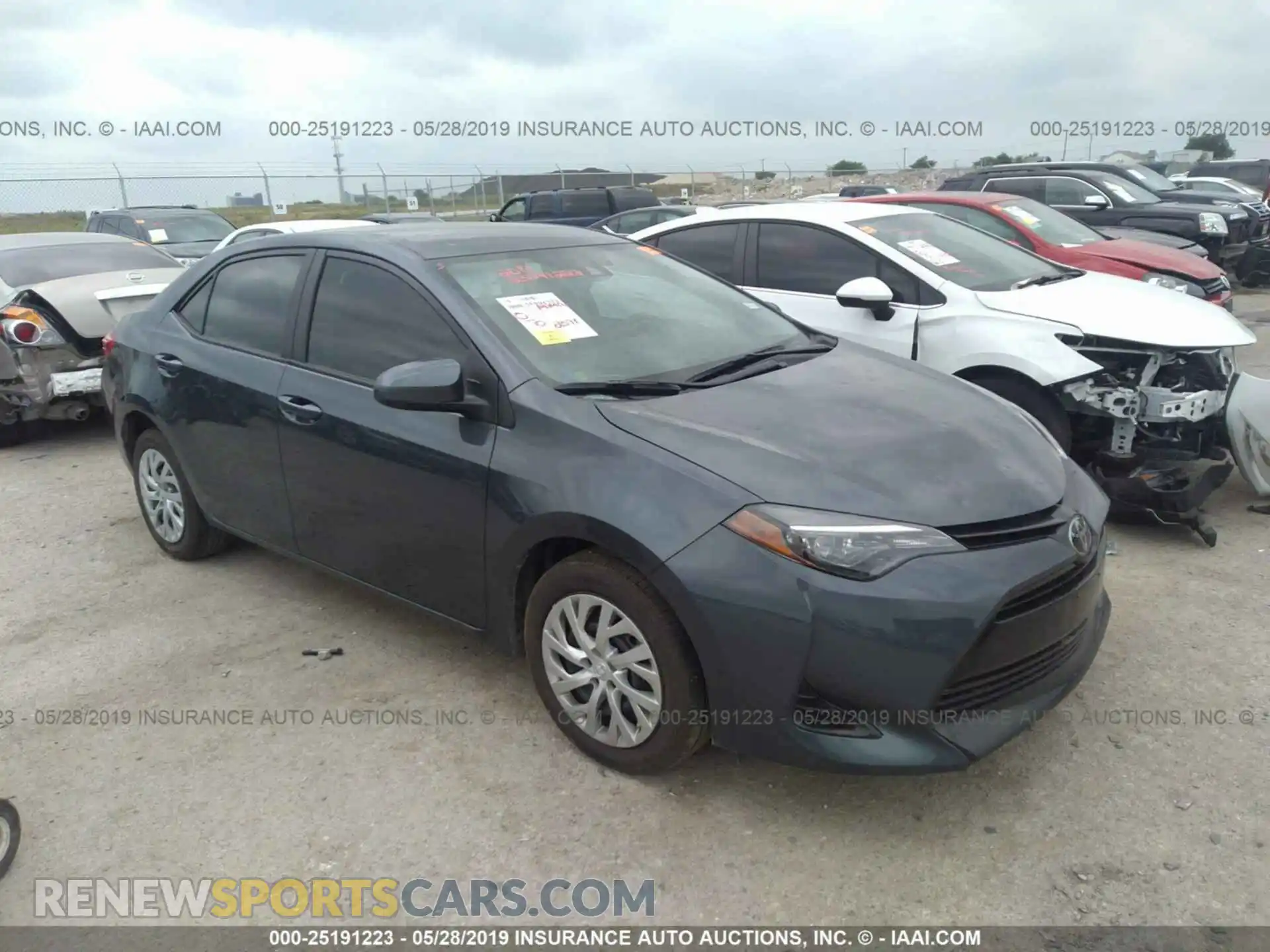 1 Photograph of a damaged car 2T1BURHE4KC218887 TOYOTA COROLLA 2019