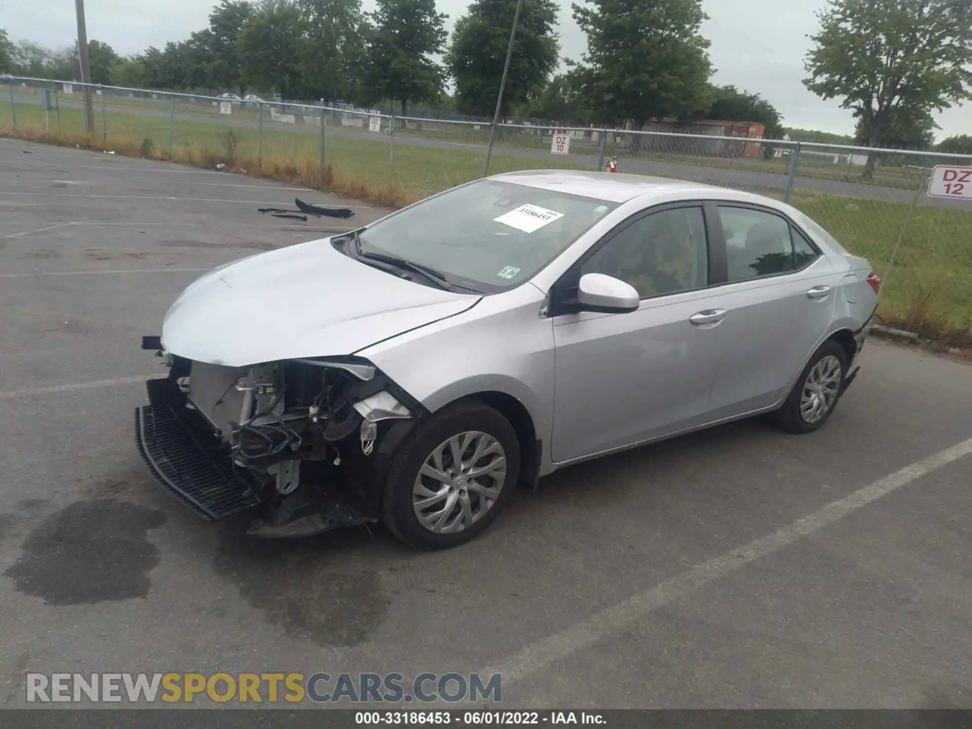 2 fotografías del automóvil dañado 2T1BURHE4KC221949 TOYOTA COROLLA 2019