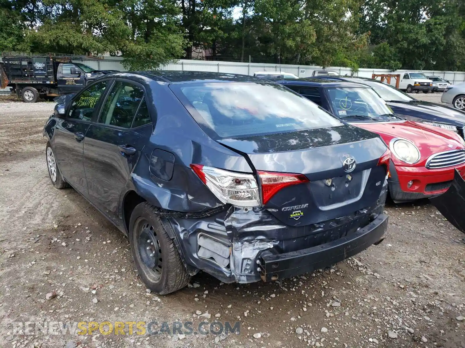3 fotografías del automóvil dañado 2T1BURHE4KC222664 TOYOTA COROLLA 2019
