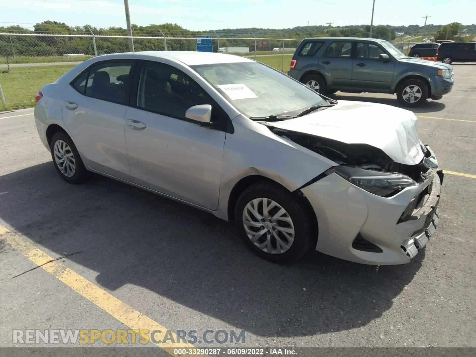 1 Photograph of a damaged car 2T1BURHE4KC230585 TOYOTA COROLLA 2019