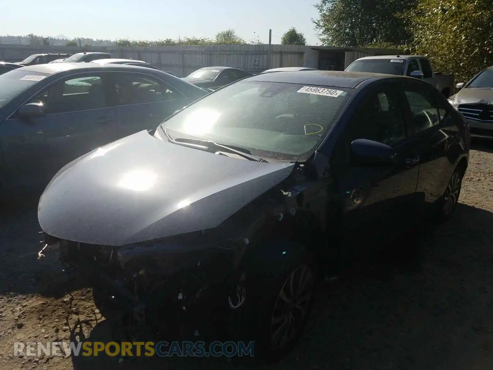 2 Photograph of a damaged car 2T1BURHE4KC246107 TOYOTA COROLLA 2019