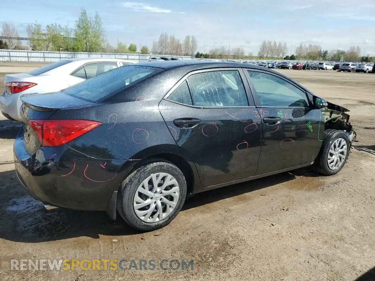 3 Photograph of a damaged car 2T1BURHE5KC126834 TOYOTA COROLLA 2019